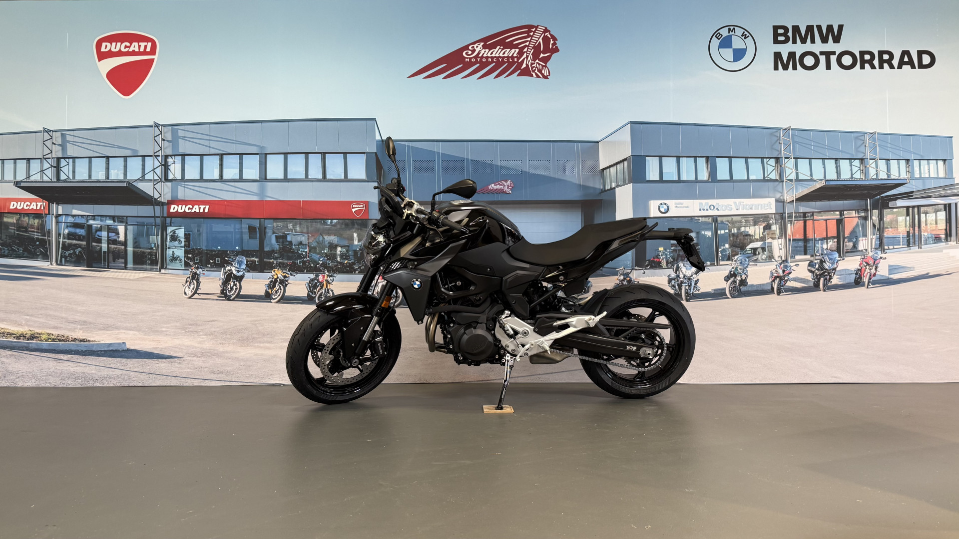 BMW F 900 R A2 Youngster 35KW / Leasing à partir de 2.9%-image-3