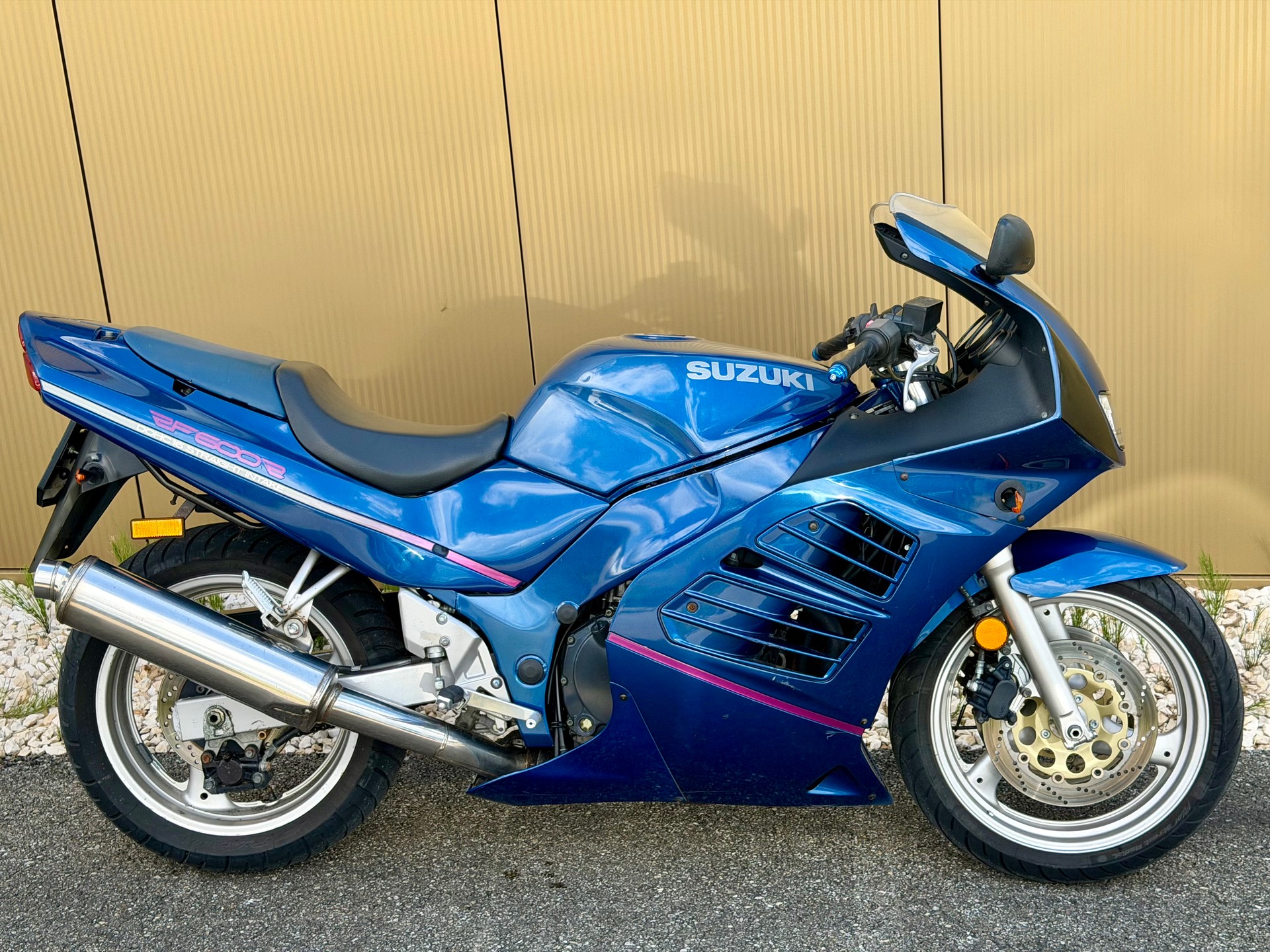 SUZUKI RF 600 R-image-3