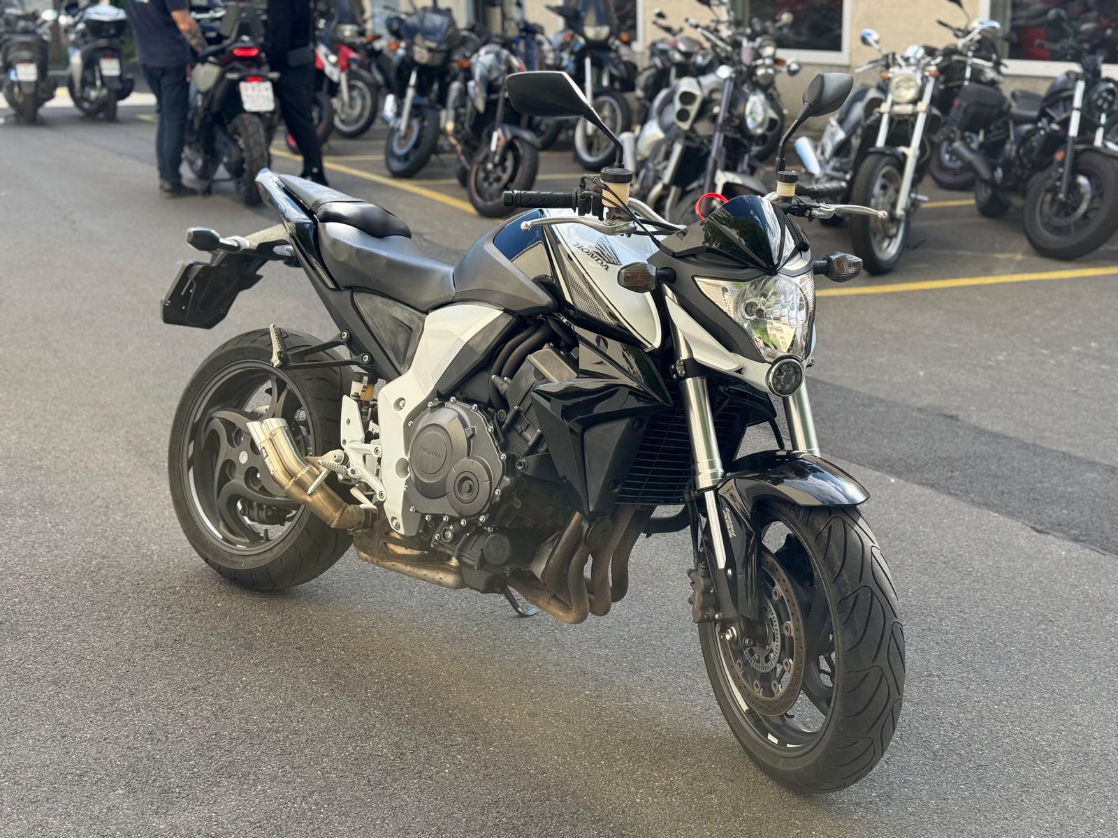 HONDA CB 1000 R ABS-image-1