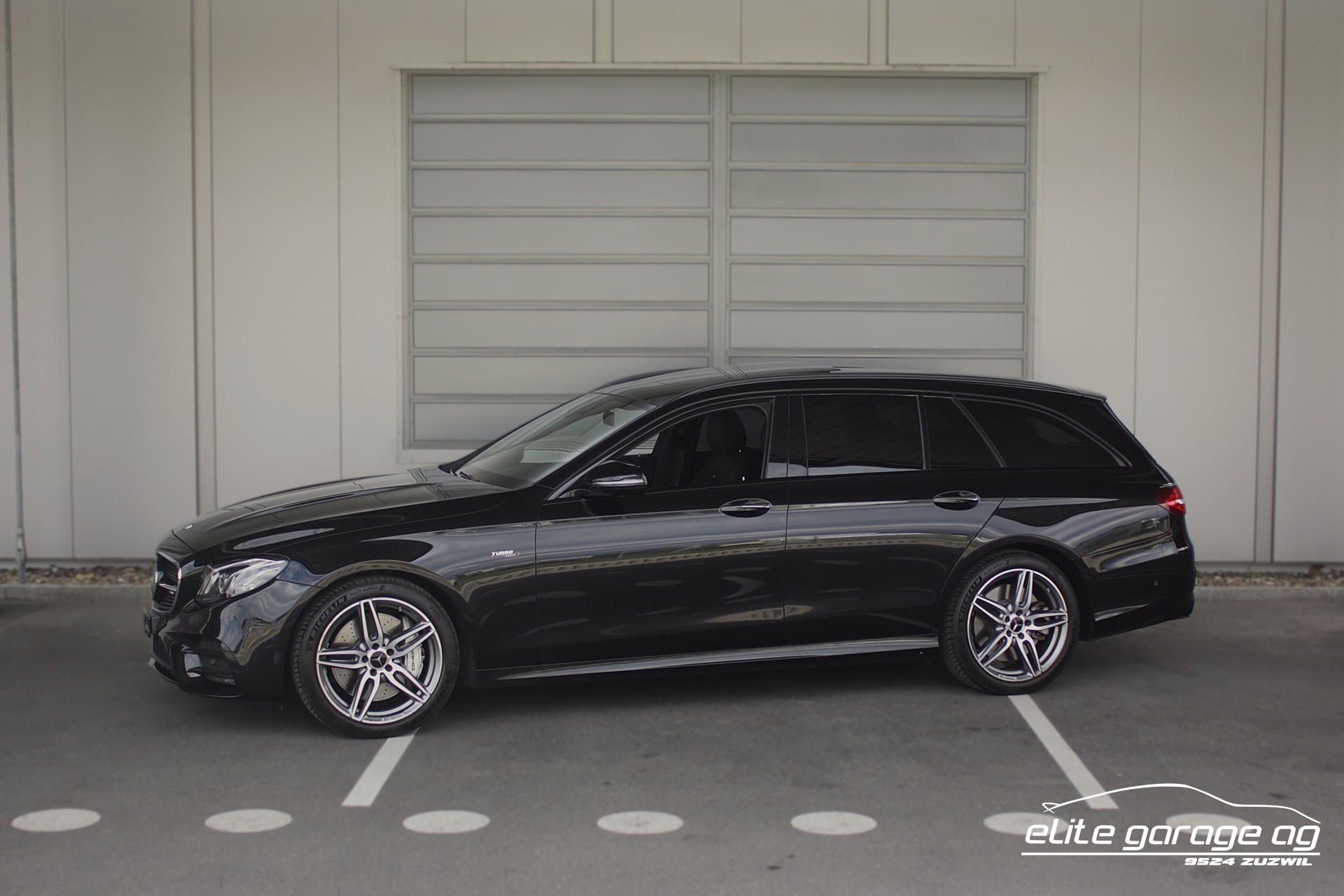 MERCEDES-BENZ E 53 AMG 4Matic 9G-Tronic