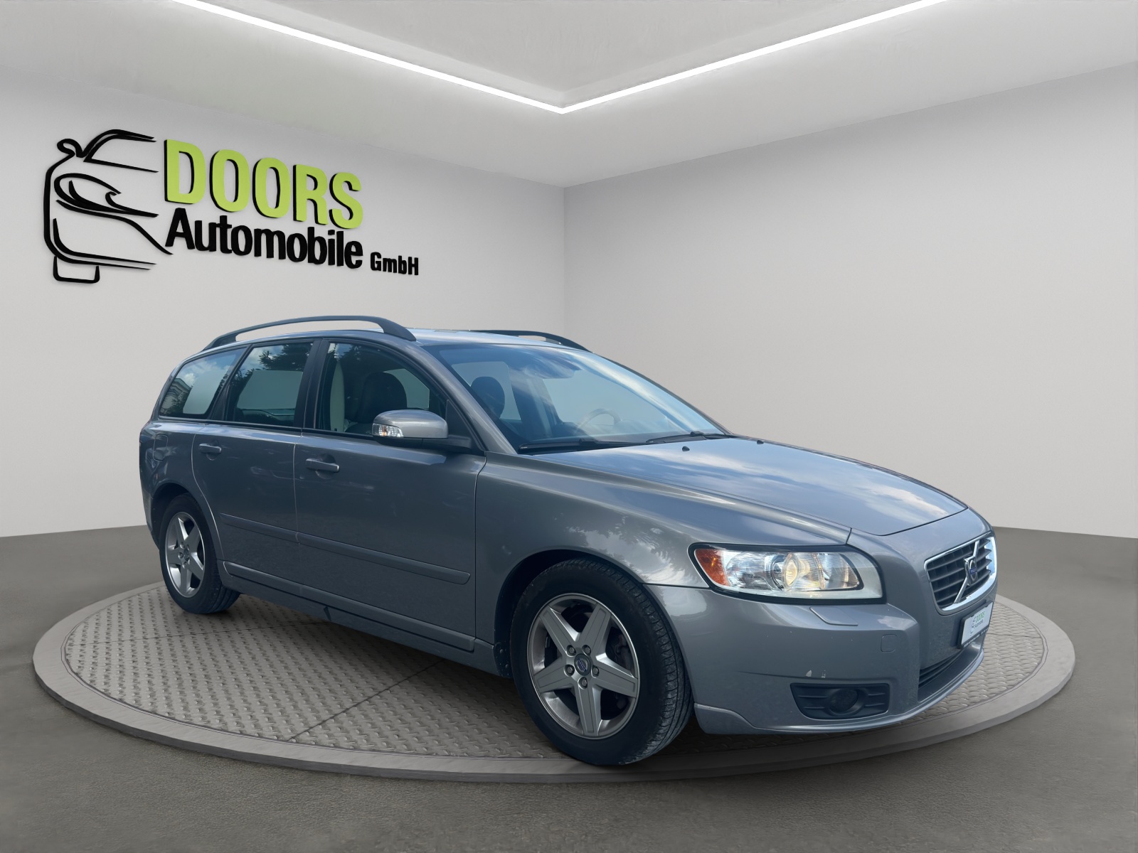 VOLVO V50 2.0D
