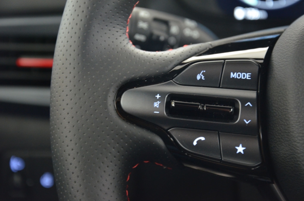 HYUNDAI i20 1.0 T-GDi N-Line DCT MHEV-image-19