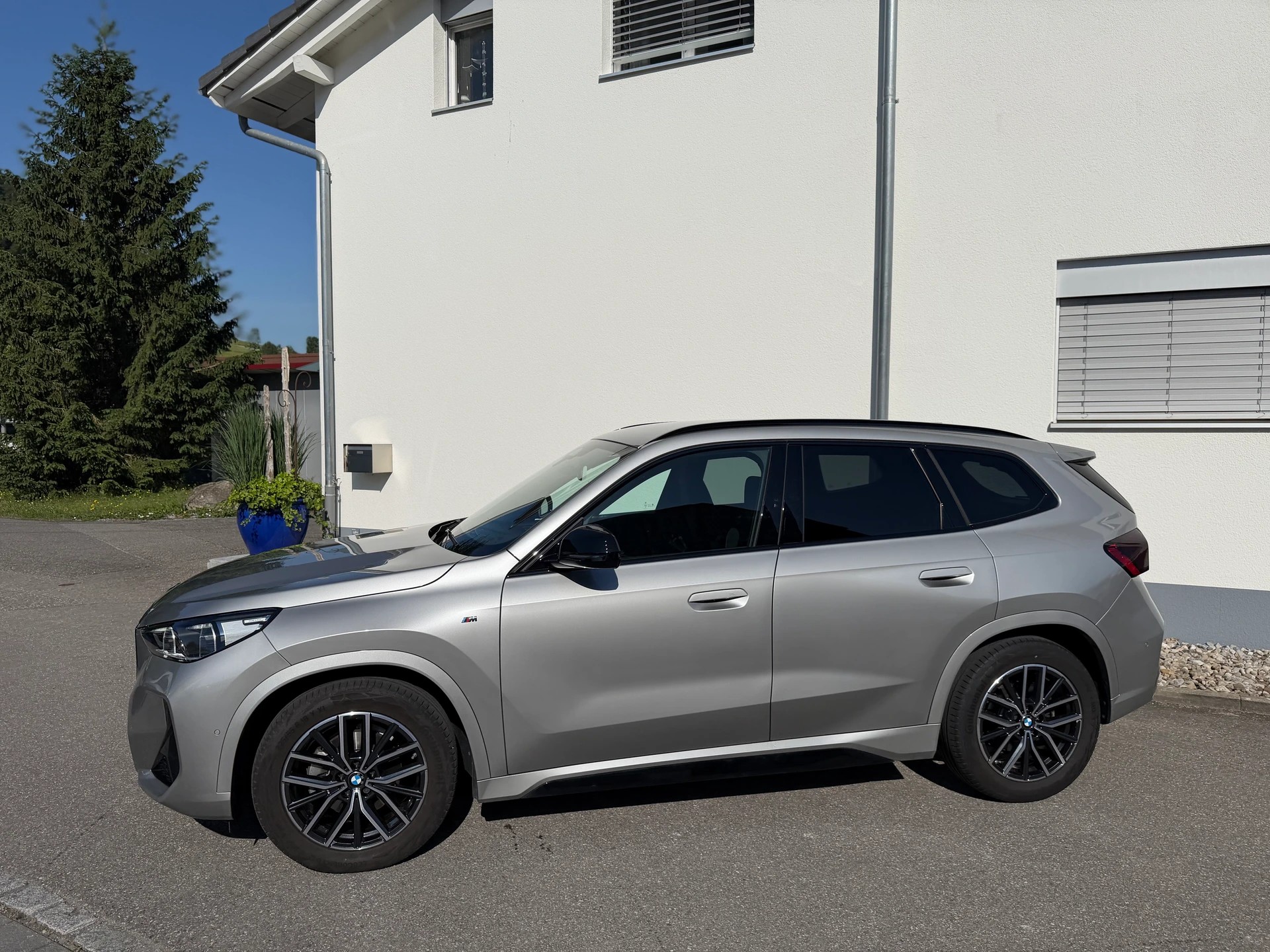 BMW X1 xDrive 20d 48V M Sport-image-11