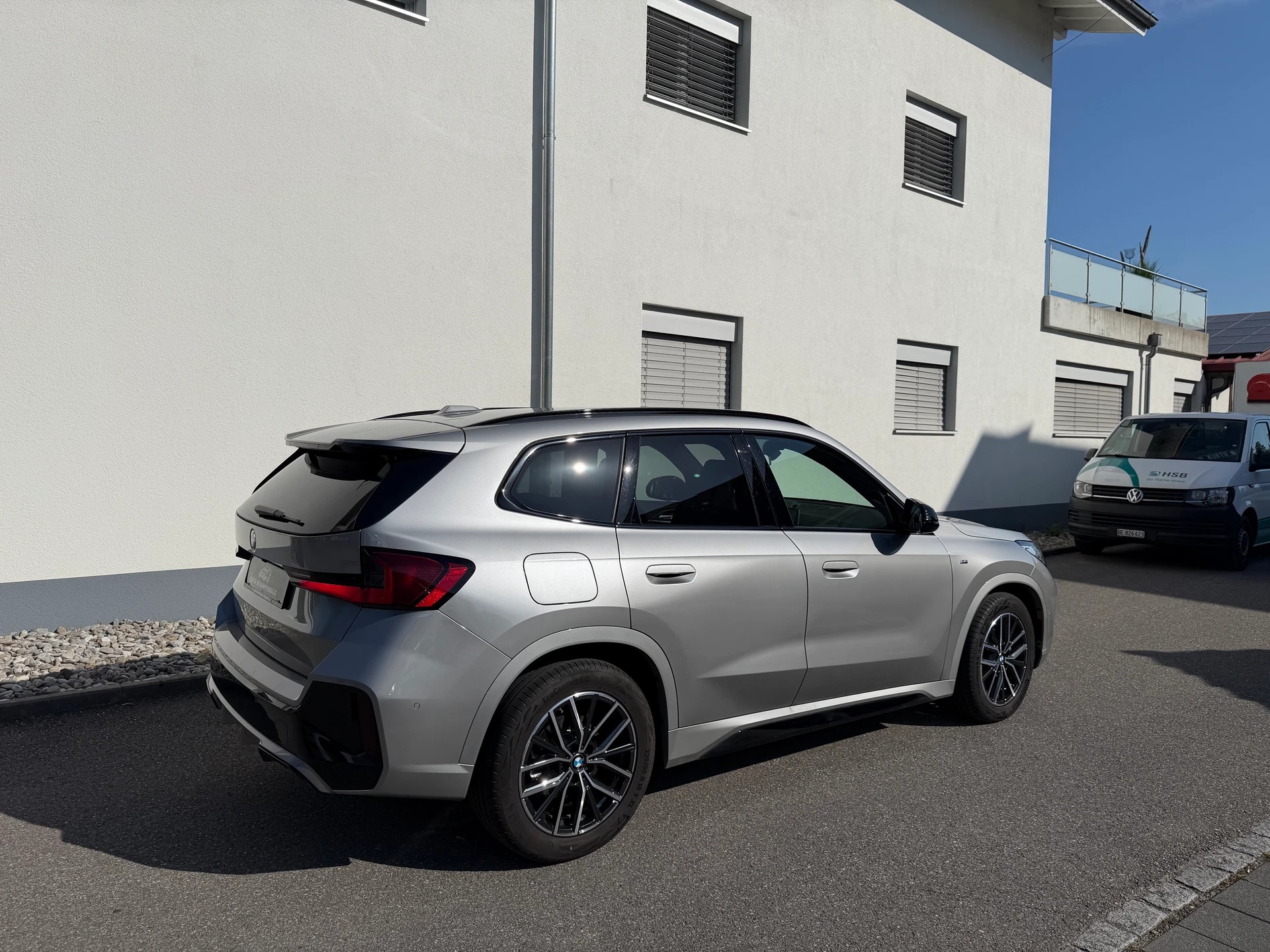 BMW X1 xDrive 20d 48V M Sport-image-5