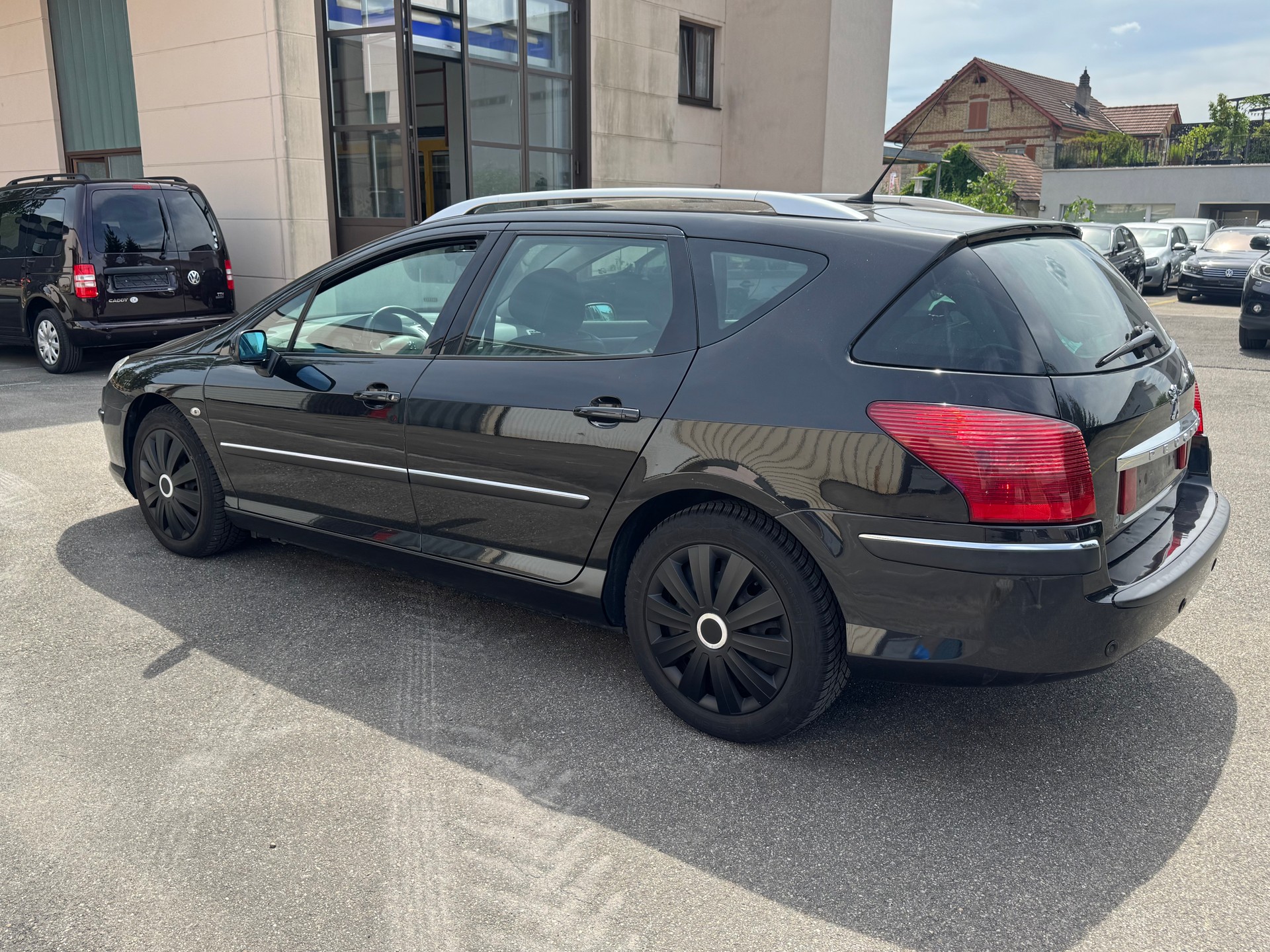 PEUGEOT 407 SW 2.0 HDI Confort Automatic-image-3