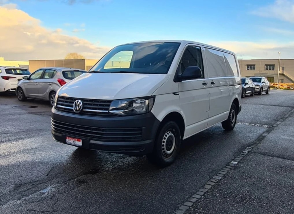VW T6 2.0 TDI DSG ** 3-Plätzer ** 2-Schiebetüre Links ** Gr.Navi mit Touchscreen ** RF-Kamera **-showroom-element-2