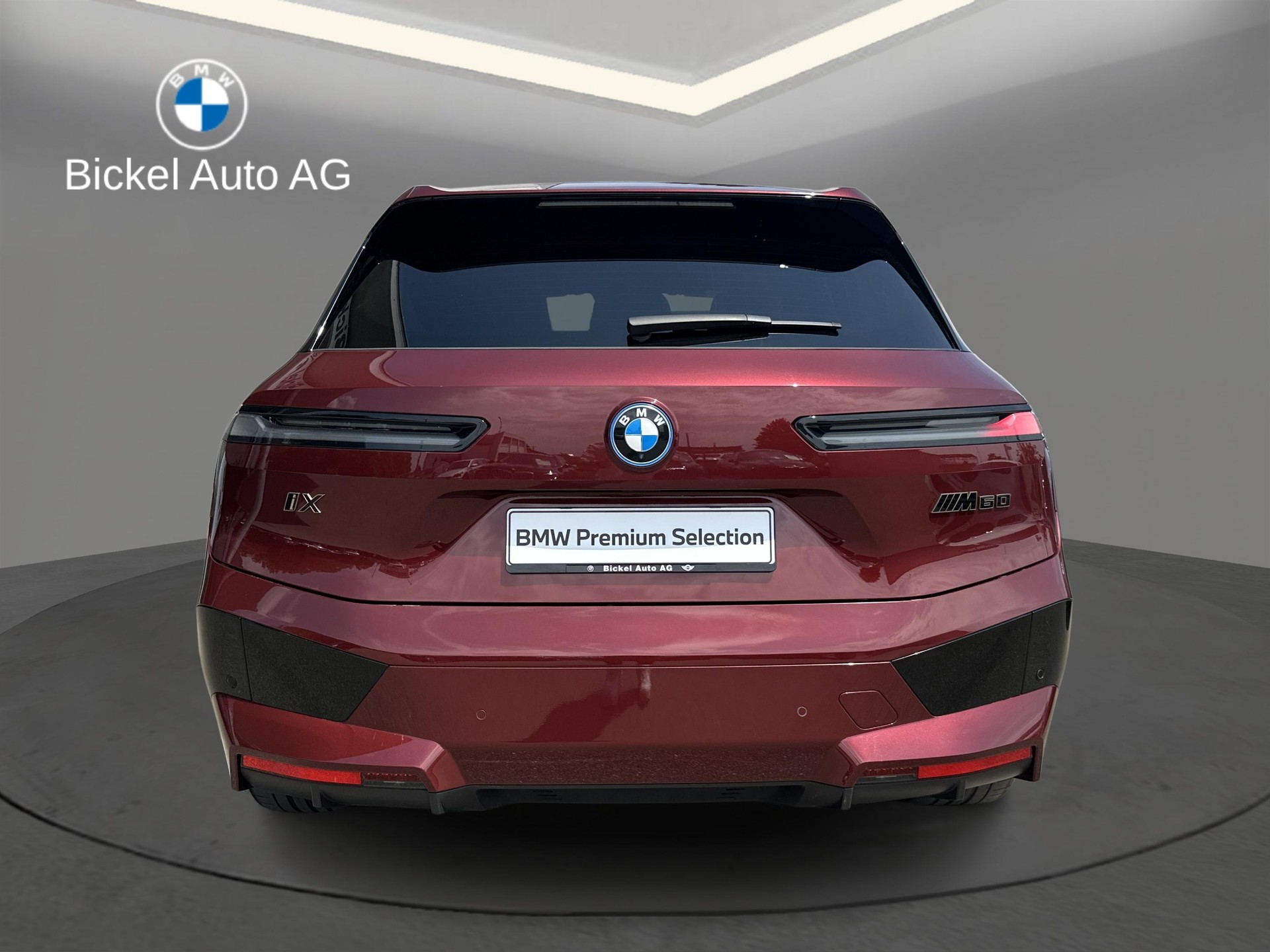 BMW iX M60-image-4