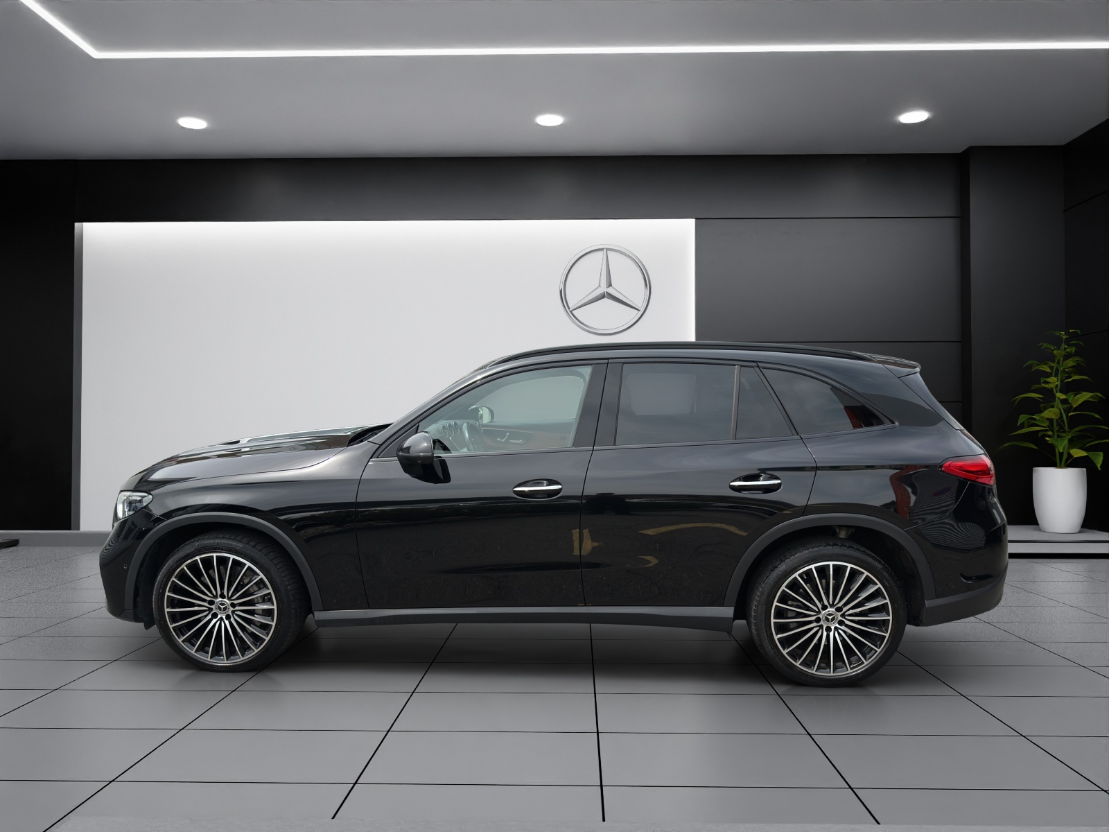 MERCEDES-BENZ GLC 300 d 4M AMG Line-showroom-element-2