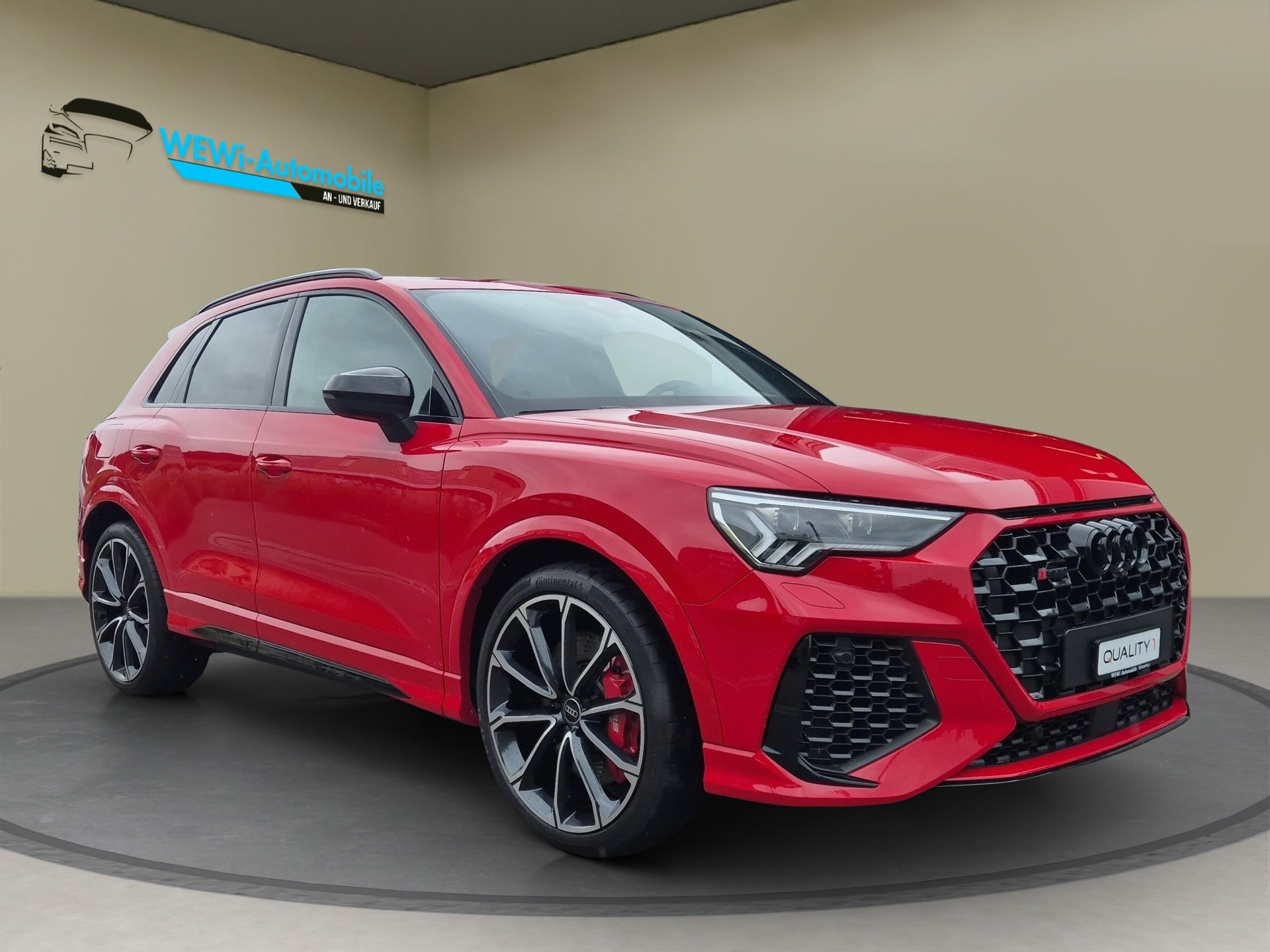 AUDI RS Q3 2.5 TFSI quattro S tronic