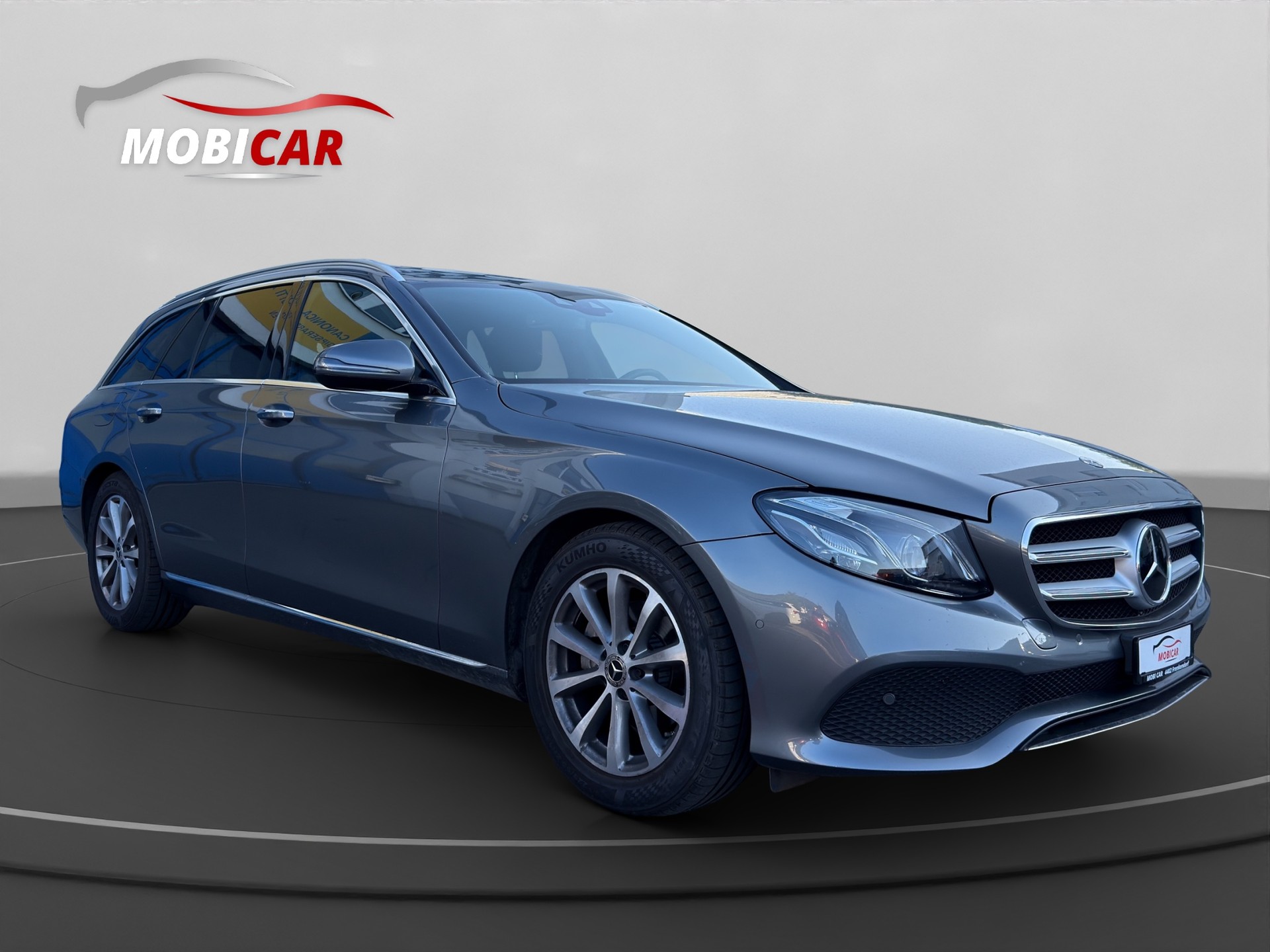 MERCEDES-BENZ E 200 Avantgarde 9G-Tronic-image-4
