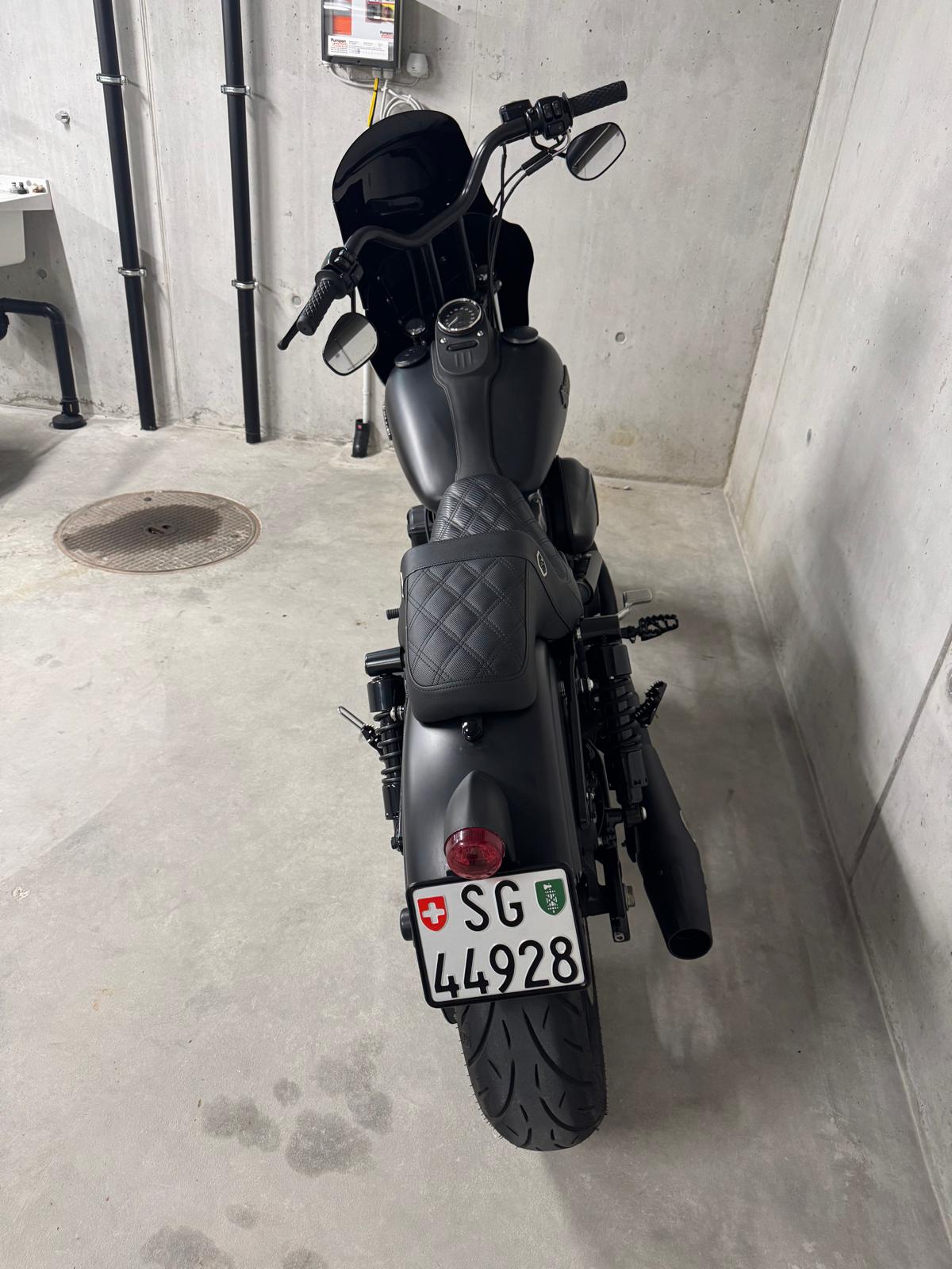 HARLEY-DAVIDSON FXDB Street Bob-image-8