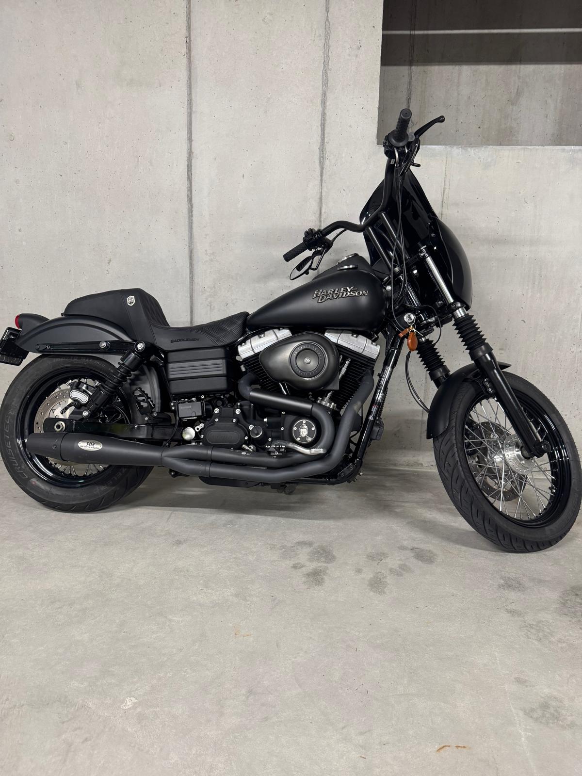 HARLEY-DAVIDSON FXDB Street Bob-image-4
