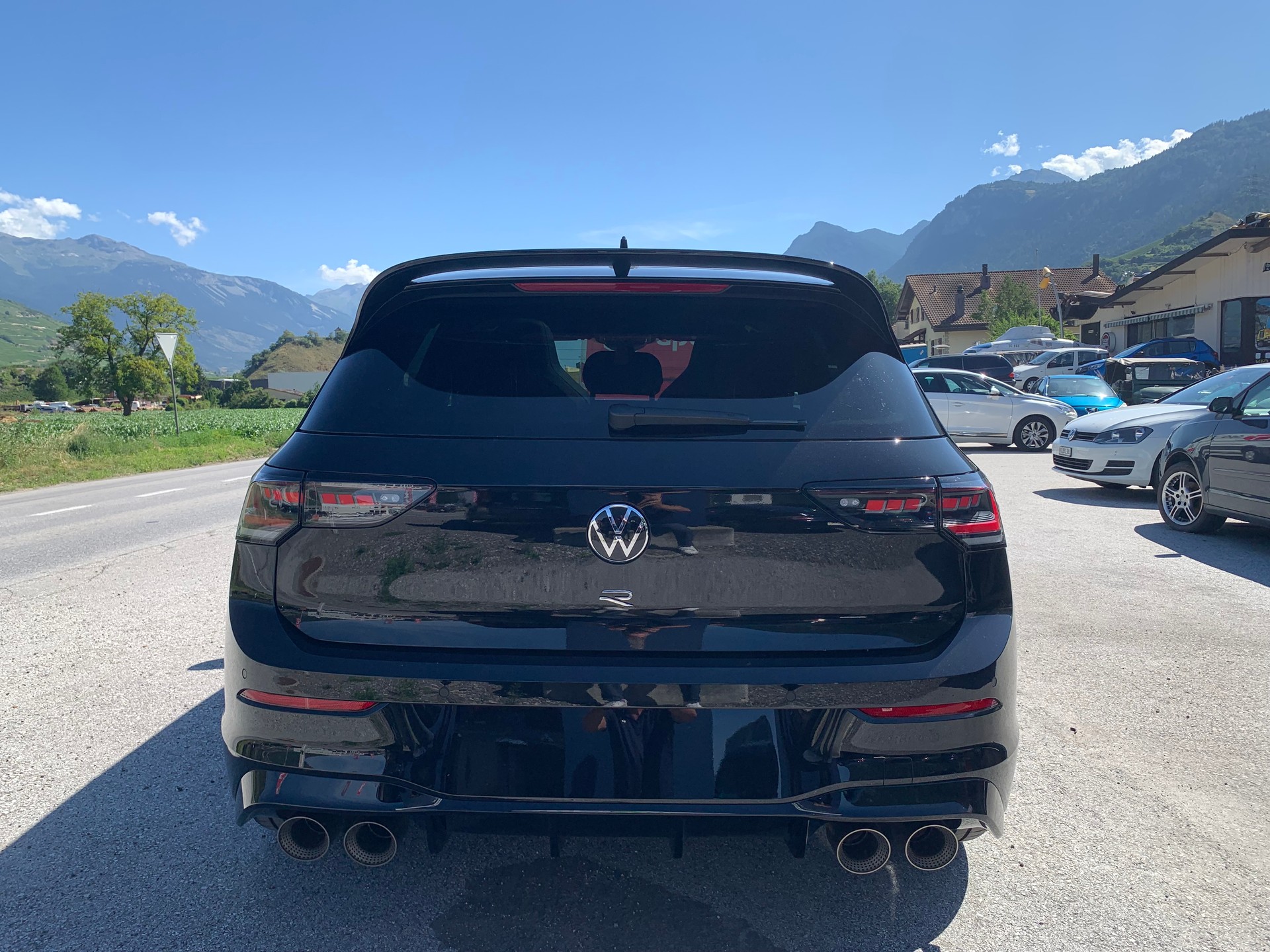 VW Golf 2.0 TSI R DSG 4 Motion-image-4