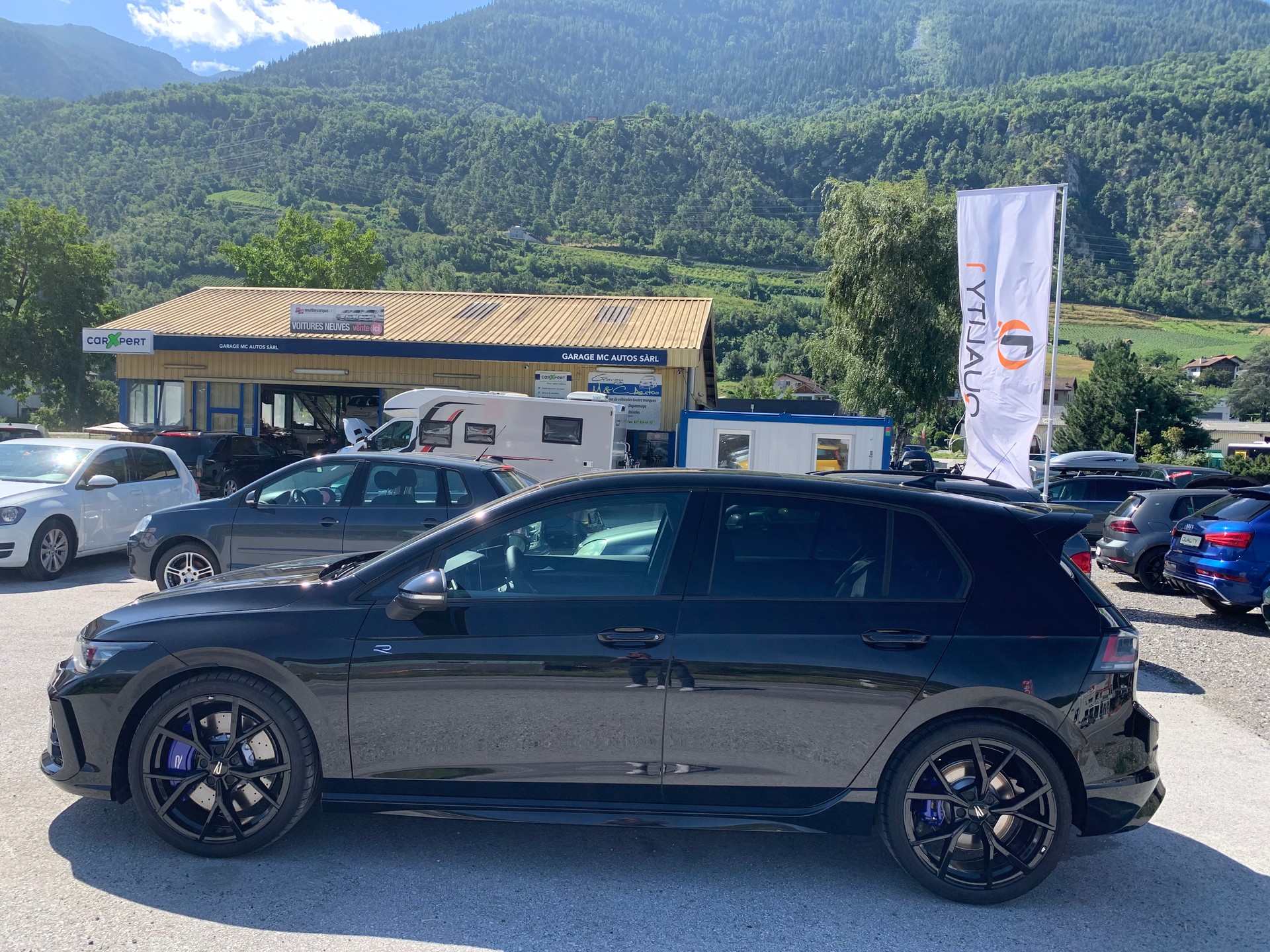 VW Golf 2.0 TSI R DSG 4 Motion-image-6