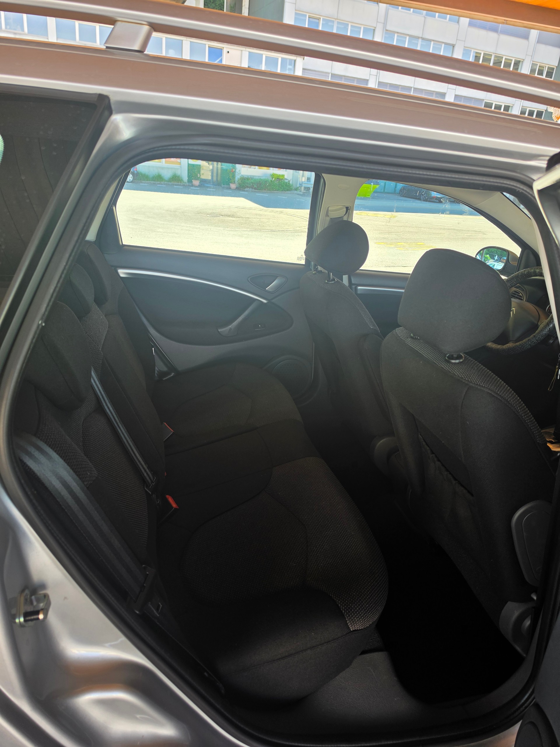 CITROEN C5 Break 2.0i Exclusive Automatic-image-12