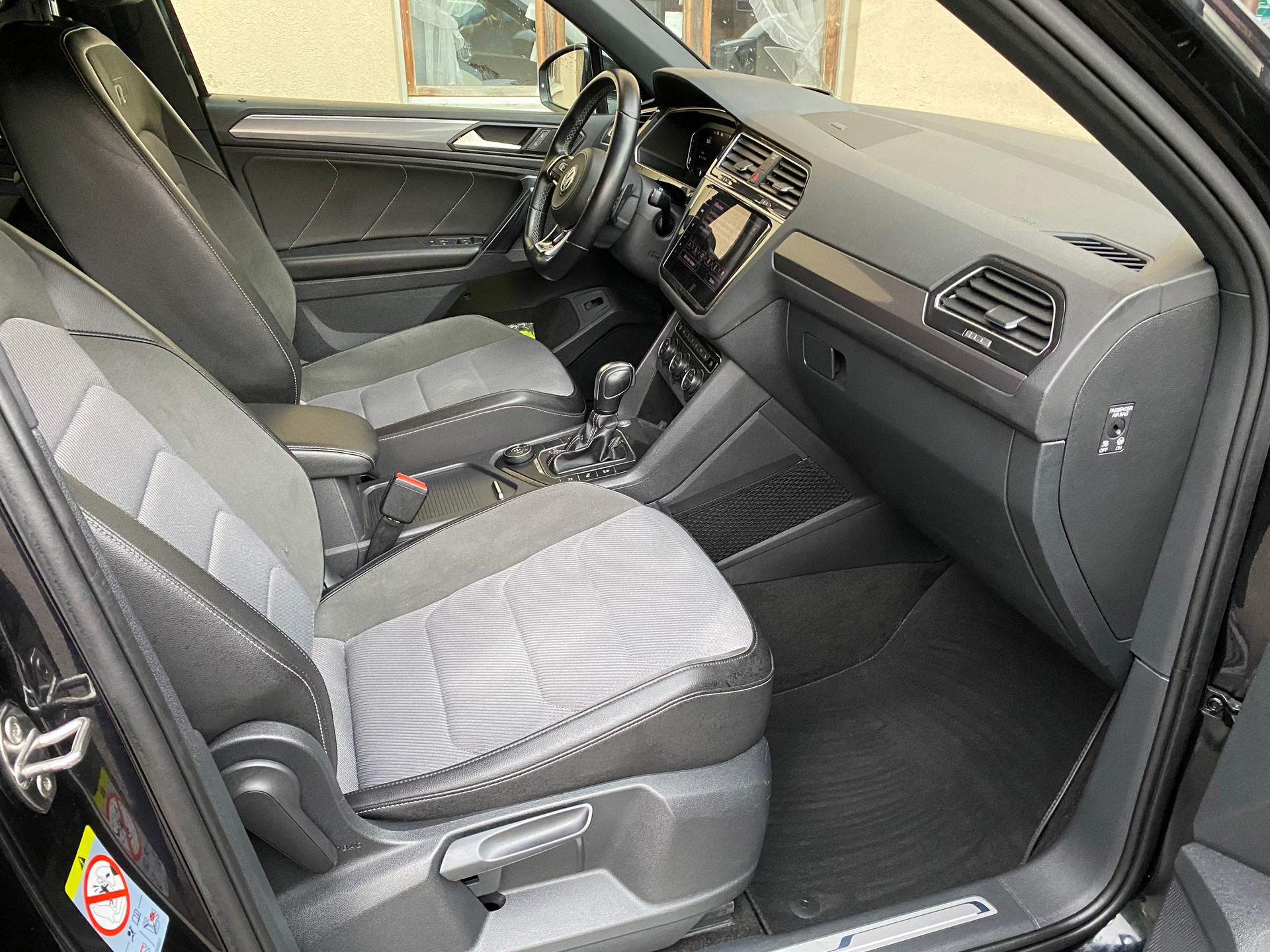 VW Tiguan 2.0 TDI SCR Highline 4Motion DSG-image-4