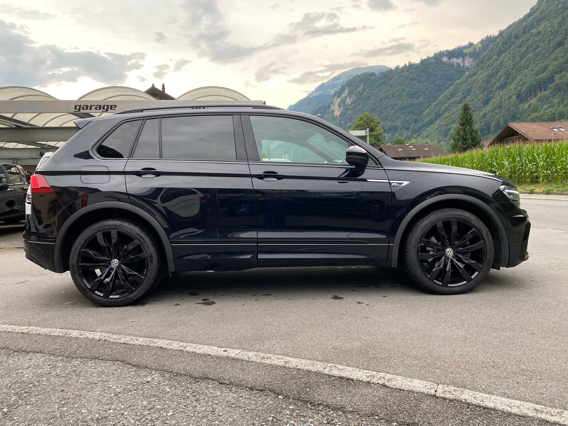 VW Tiguan 2.0 TDI SCR Highline 4Motion DSG-image-15