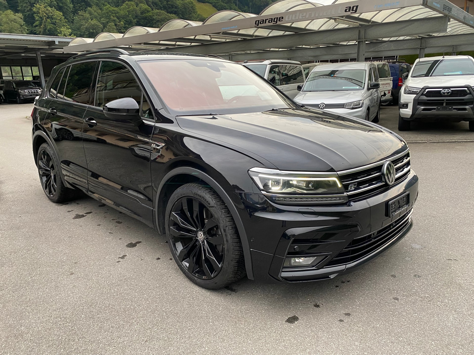VW Tiguan 2.0 TDI SCR Highline 4Motion DSG-image-14