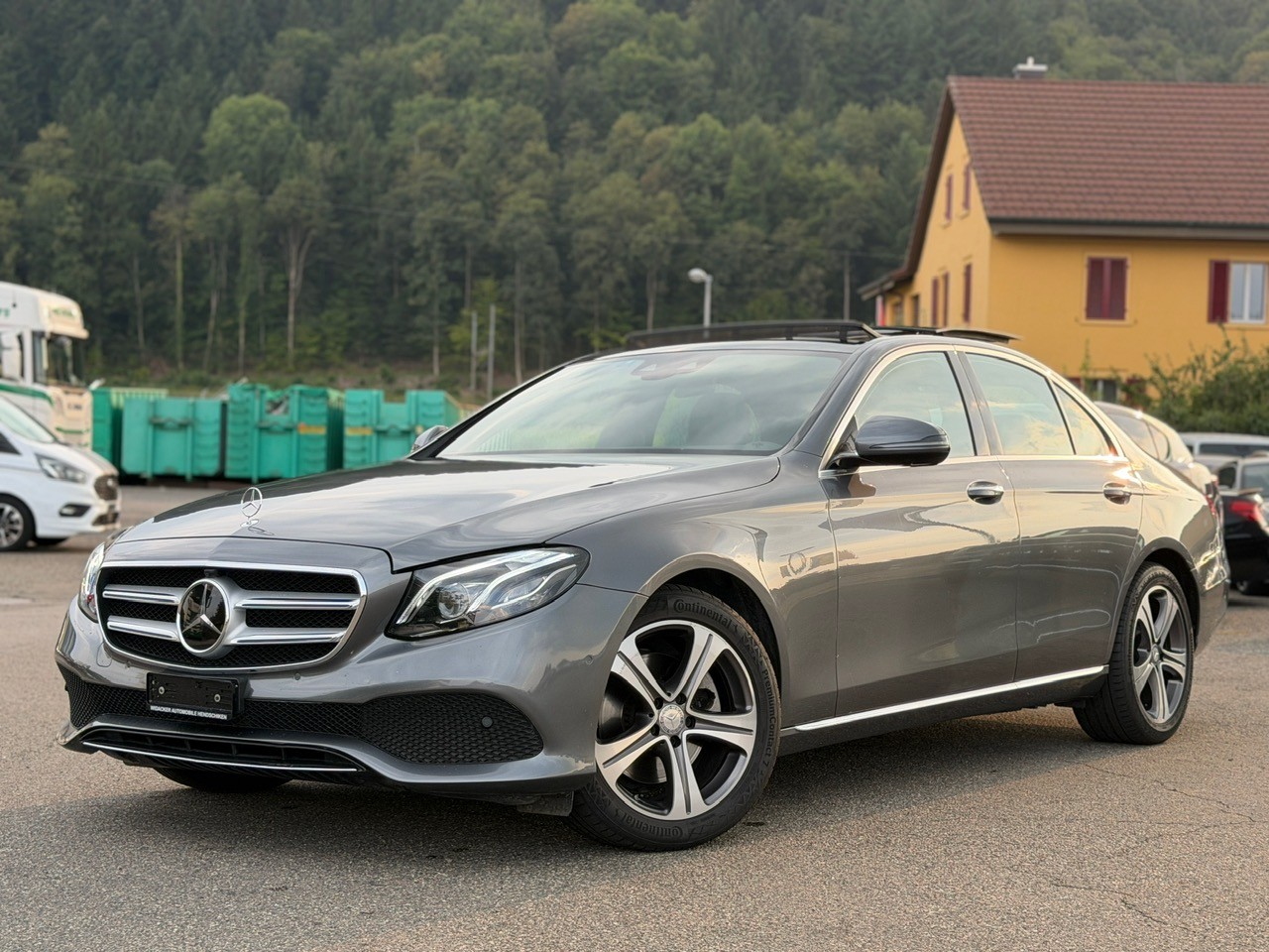 MERCEDES-BENZ E 200 Avantgarde 4Matic 9G-Tronic