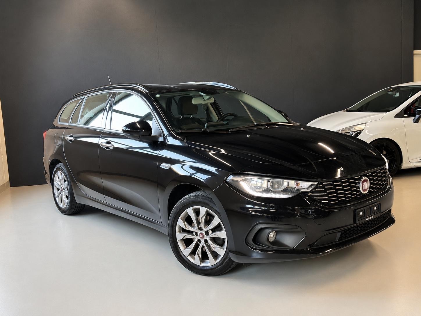 FIAT Tipo 1.6MJ Station Wagon Lounge DCT-image-5