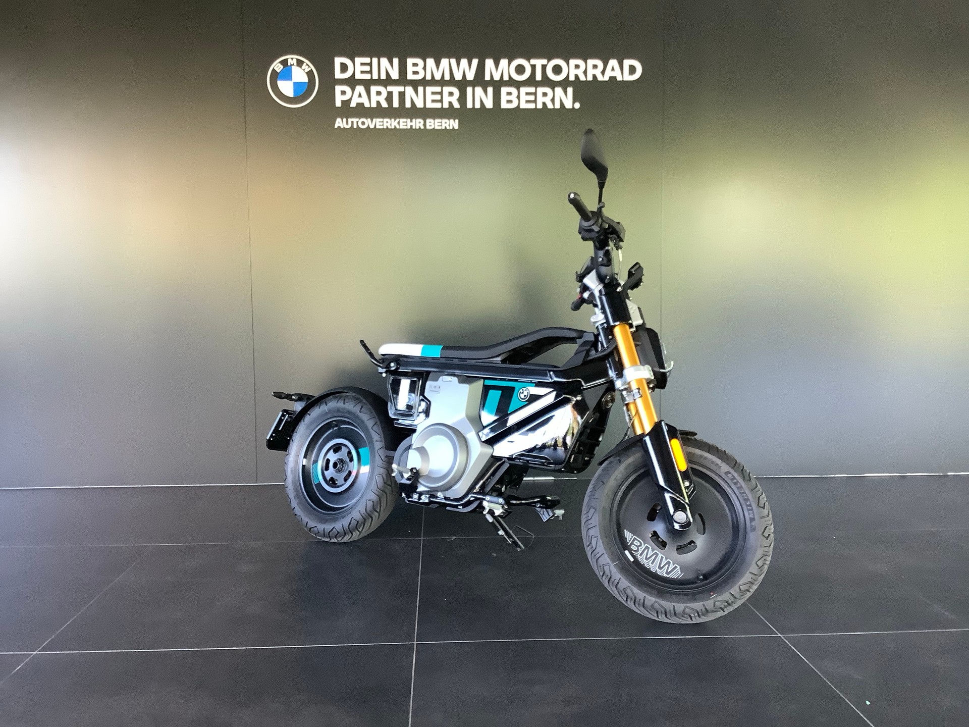 BMW CE 02 Highline - mit 2.94% Leasing ab 97.-/Monat*-image-1