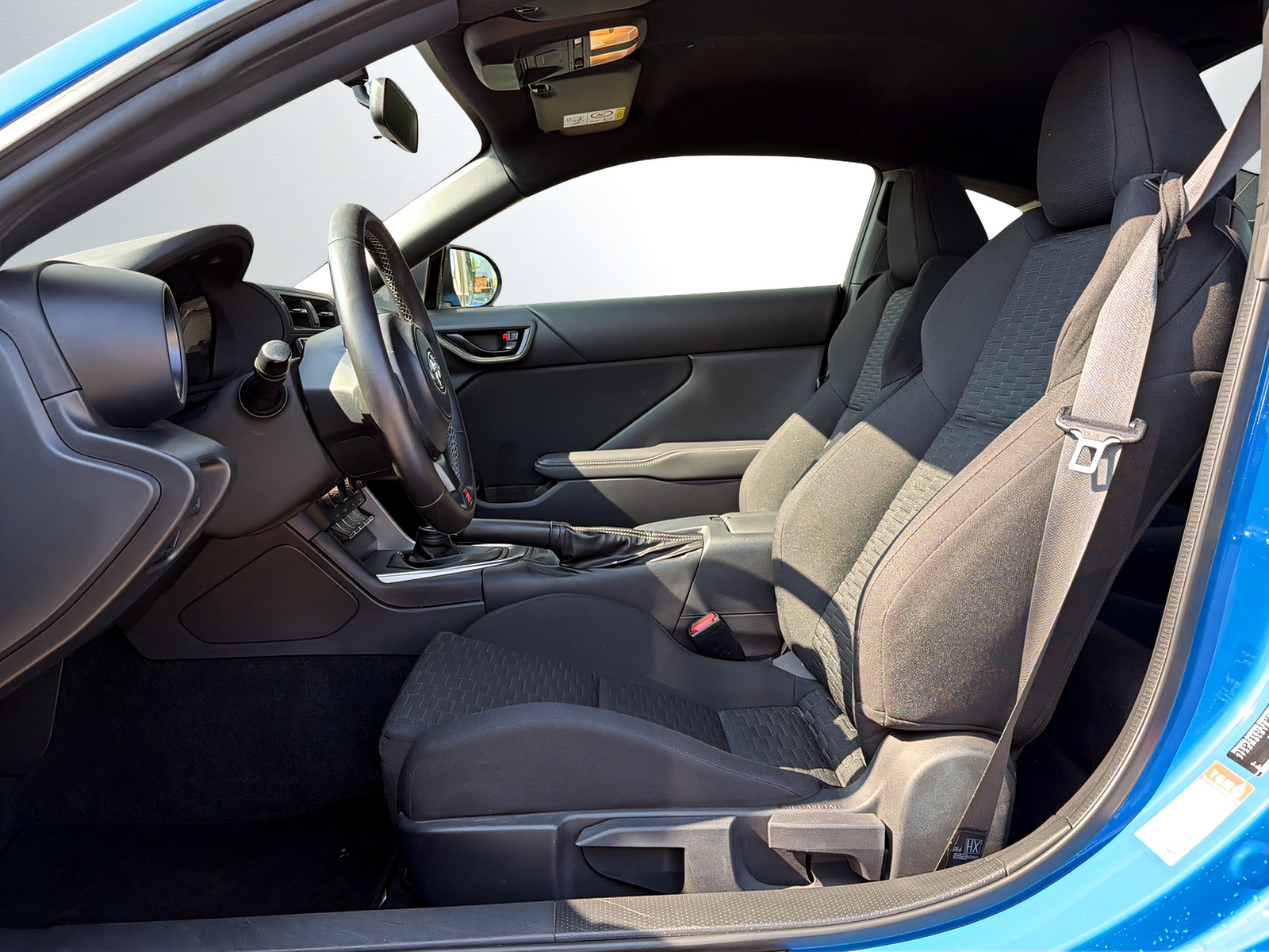 TOYOTA GR 86 2.4 Sport-showroom-element-3