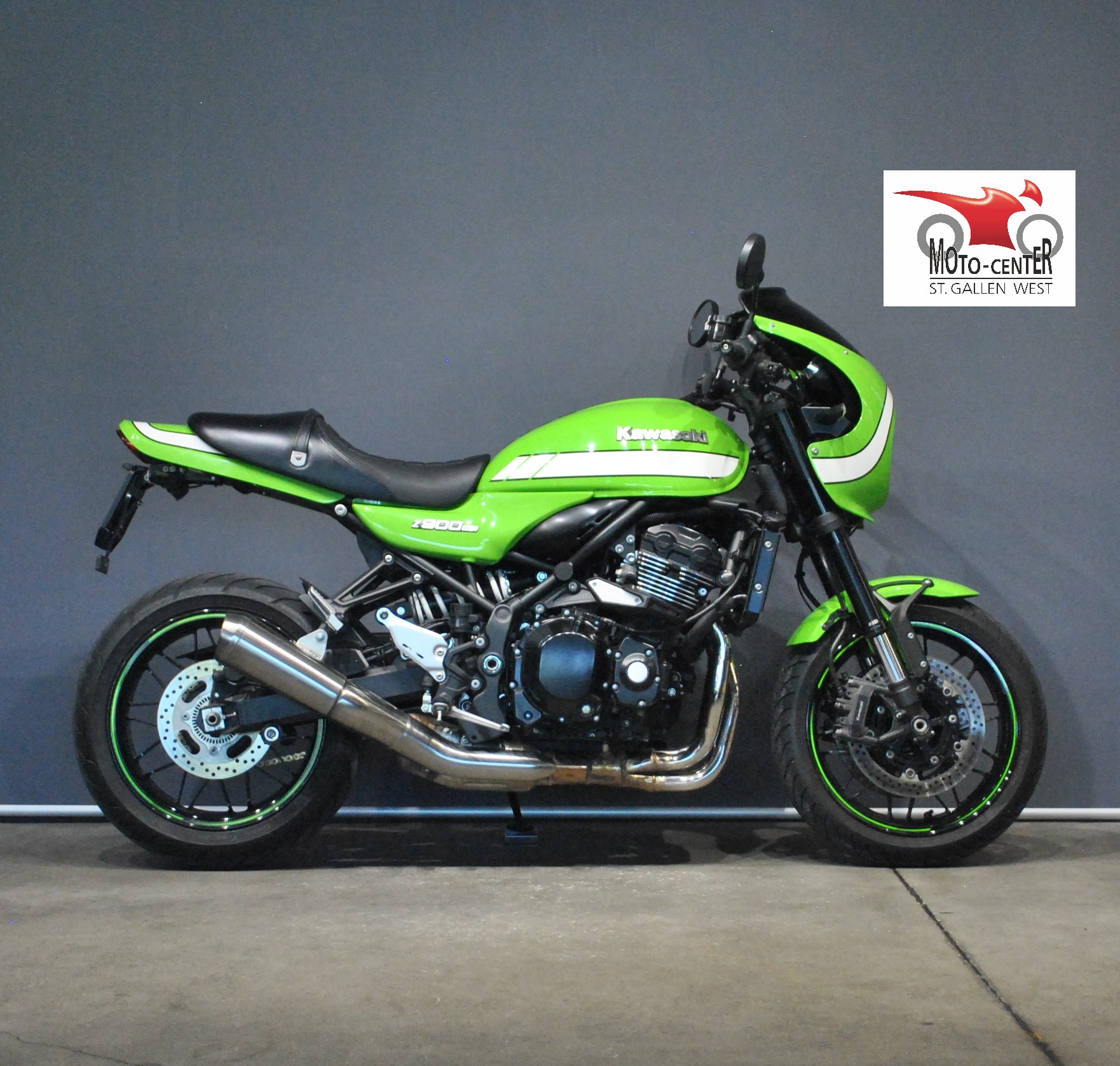 KAWASAKI Z 900 RS Cafe-showroom-element-1