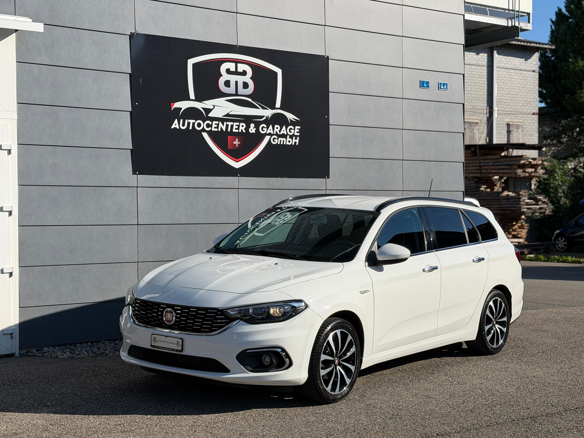 FIAT Tipo 1.4TJet Station Wagon Pop Star-image-1