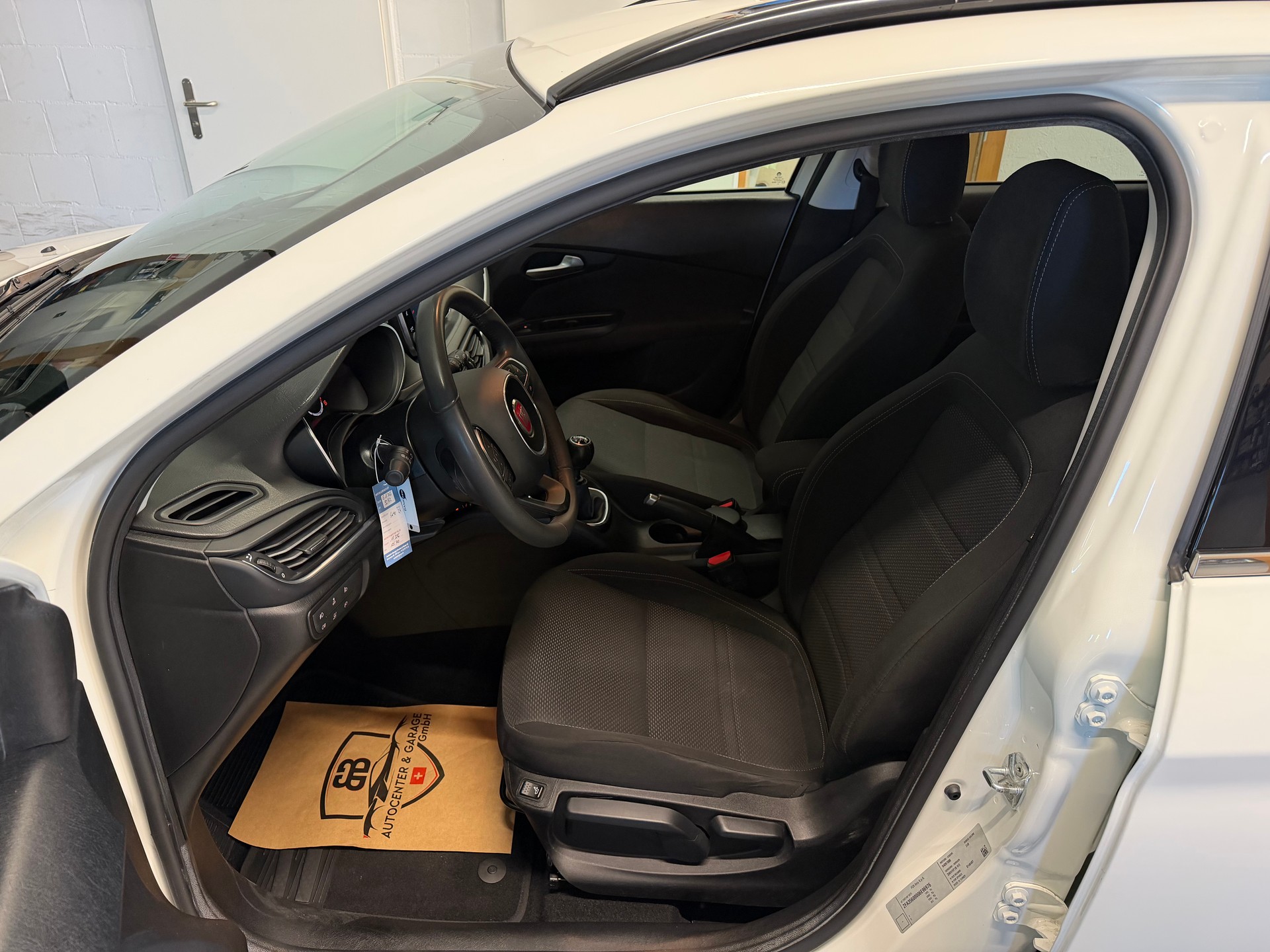 FIAT Tipo 1.4TJet Station Wagon Pop Star-image-10