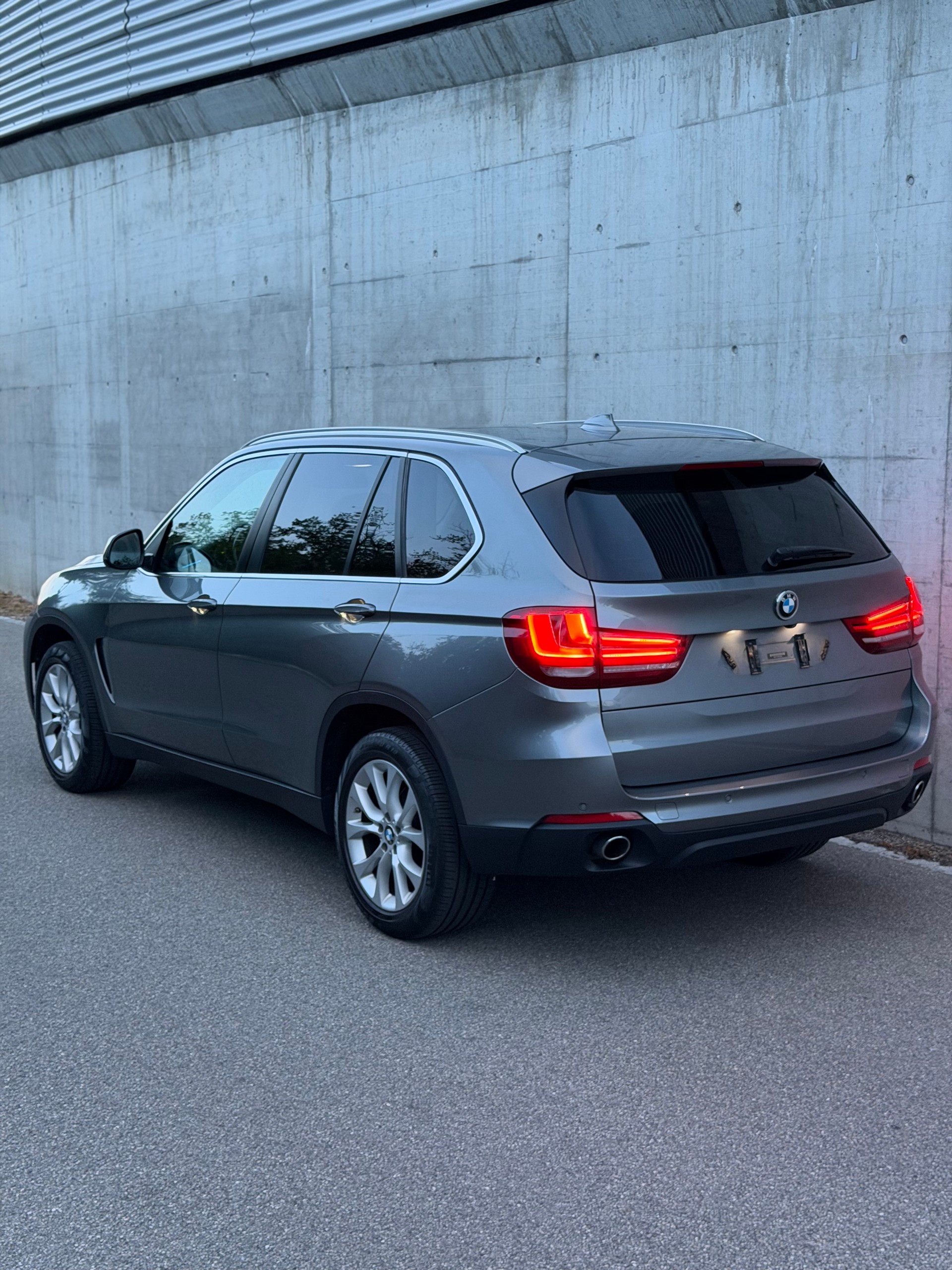 BMW X5 xDrive 30d Steptronic-showroom-element-1