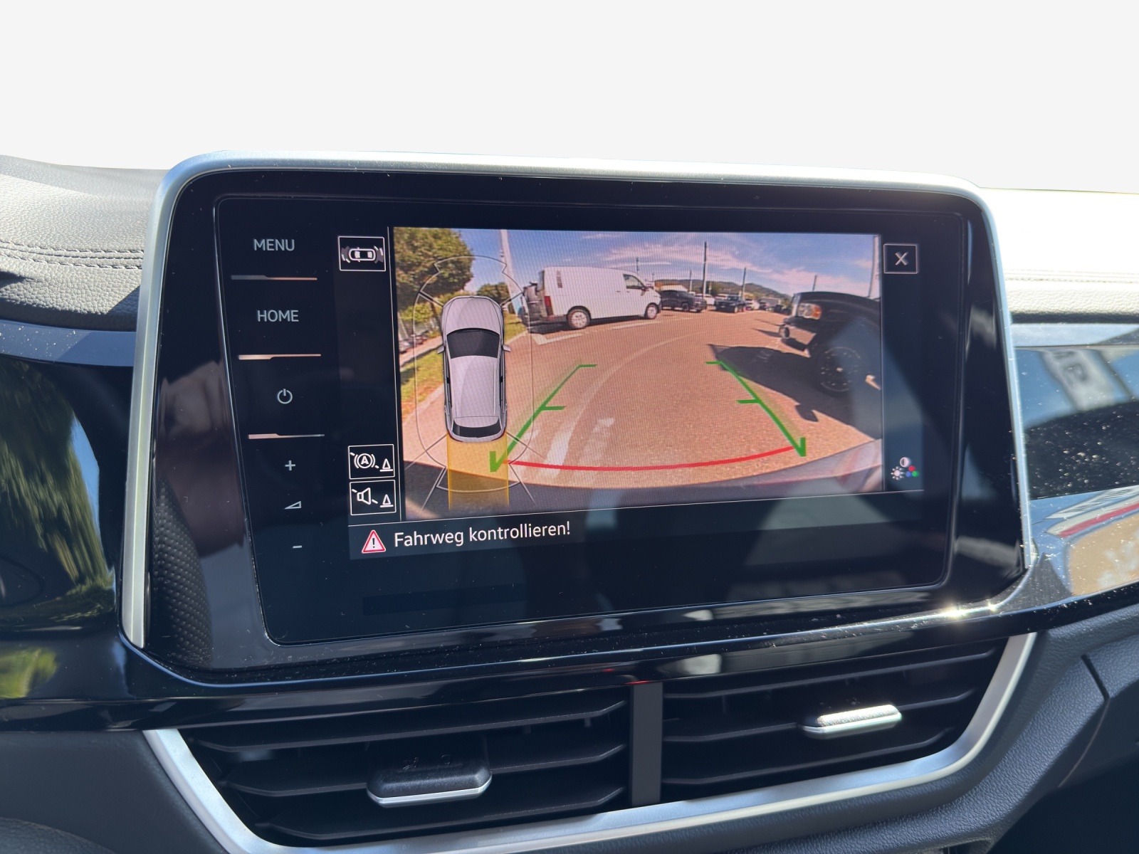 VW T-Roc 2.0 TSI R-Line DSG 4Motion-image-14