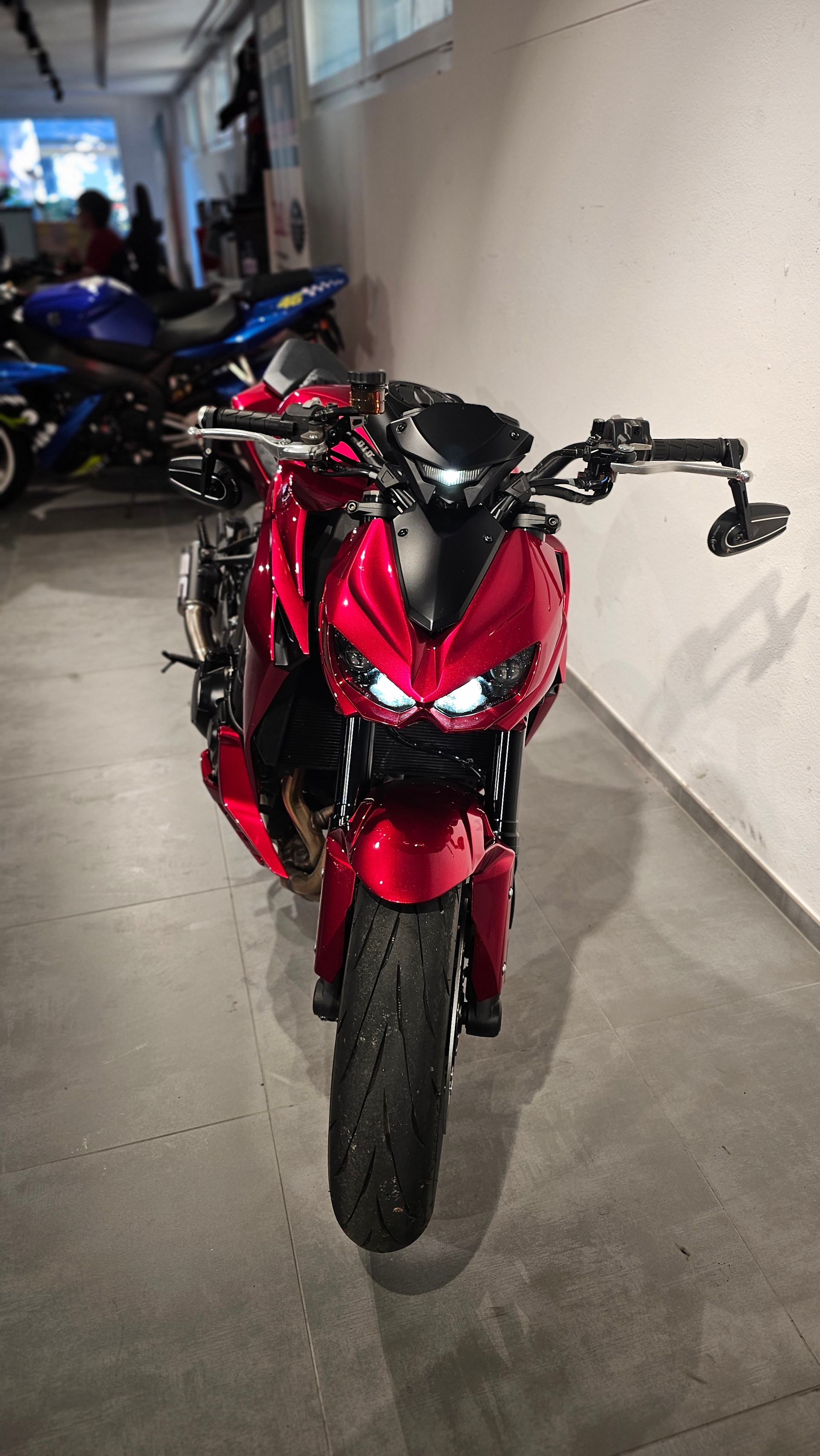 KAWASAKI Z 1100-showroom-element-2