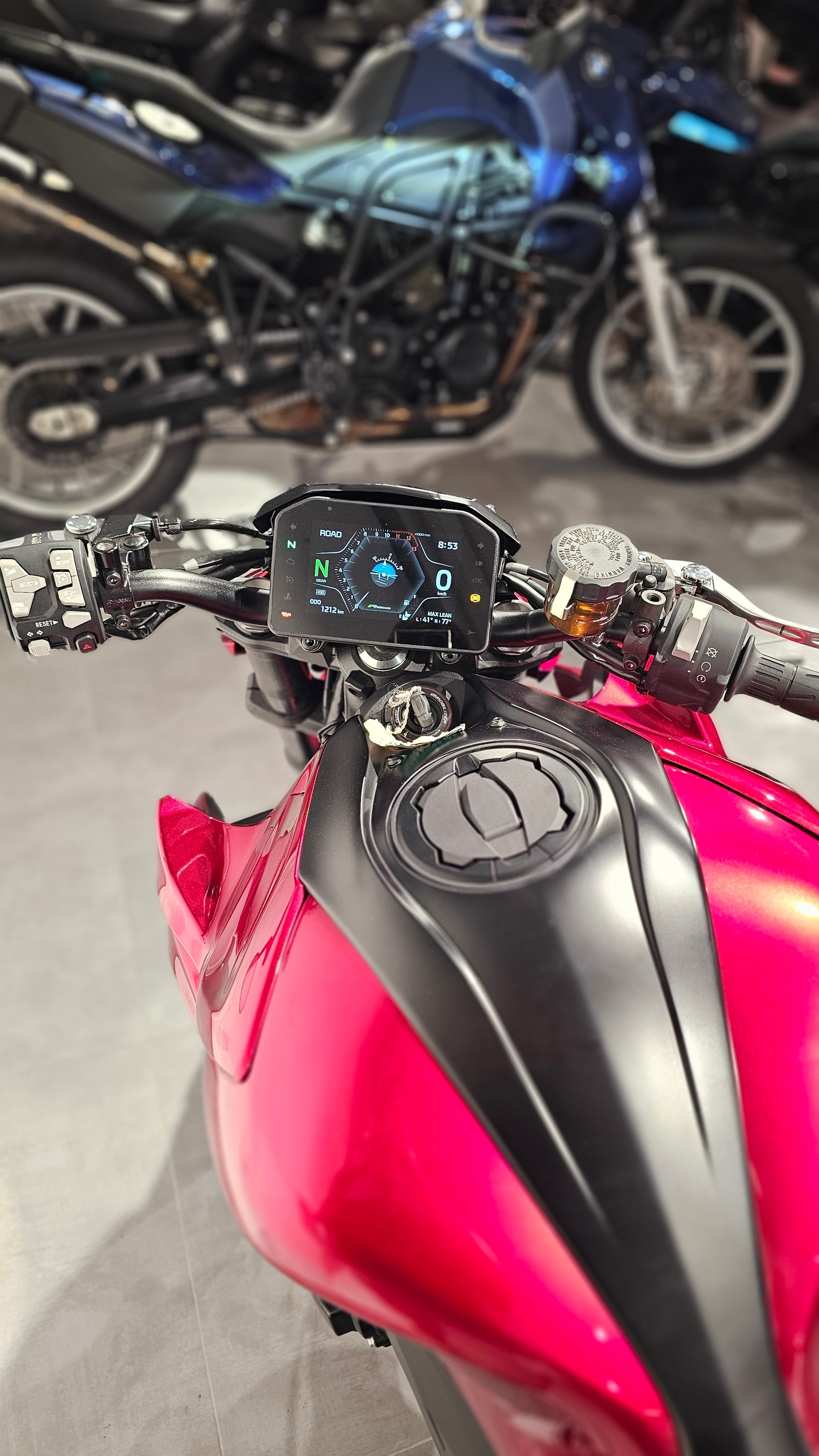 KAWASAKI Z 1100-image-5
