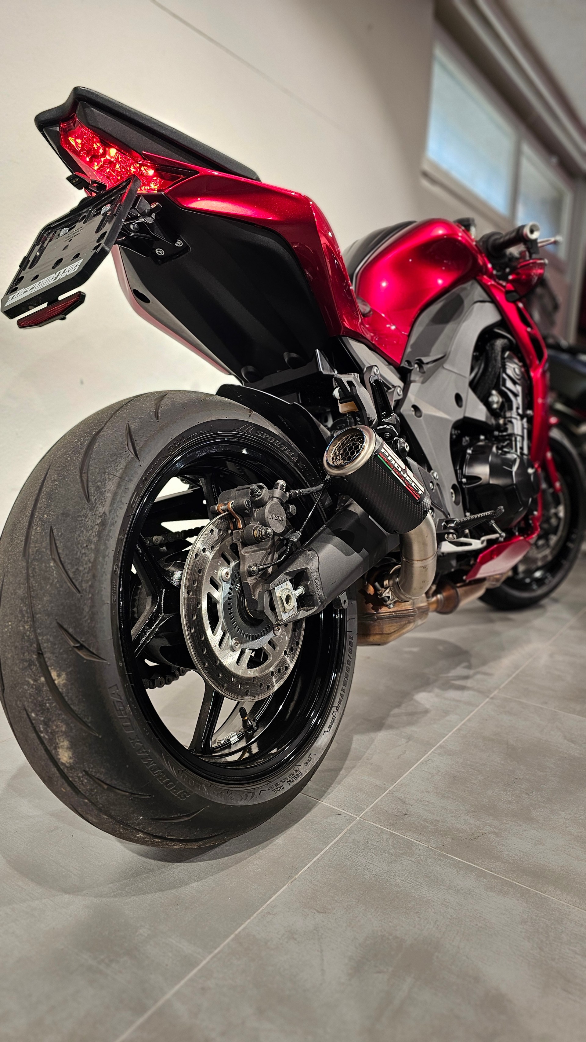 KAWASAKI Z 1100-image-8