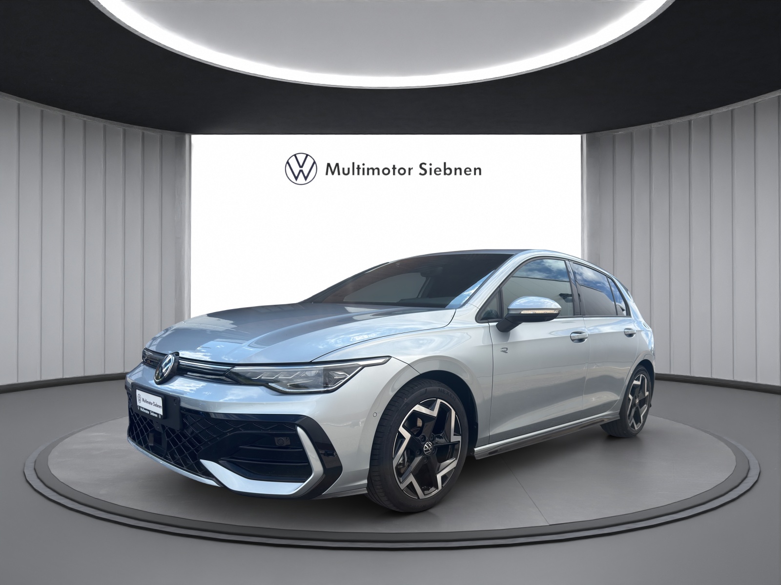 VW Golf 2.0 TSI R-Line DSG 4 Motion