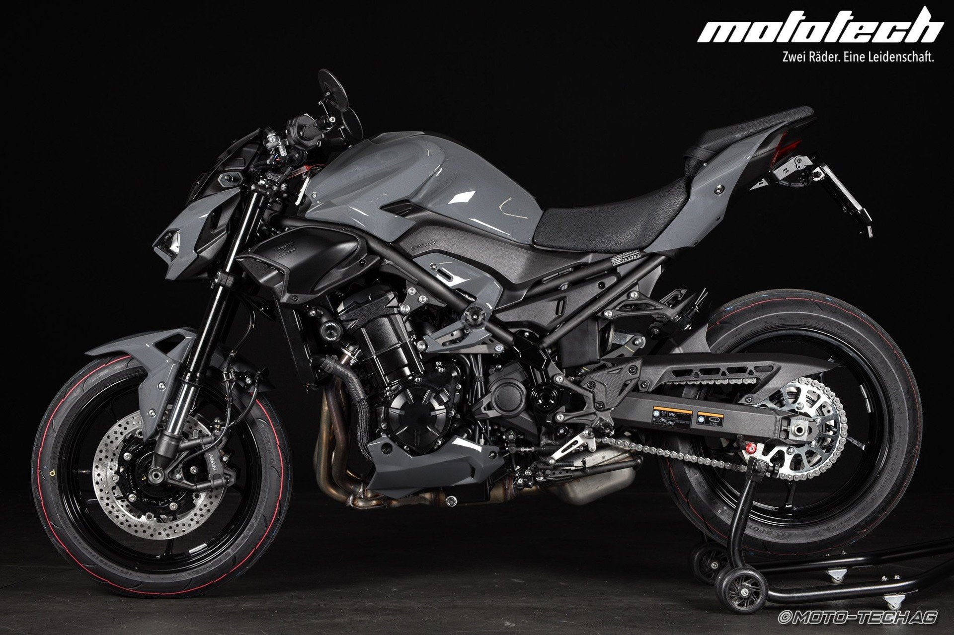 KAWASAKI Z 900 MY26 (35/91kW) STAGE 1 Stonehenge Grey-image-4