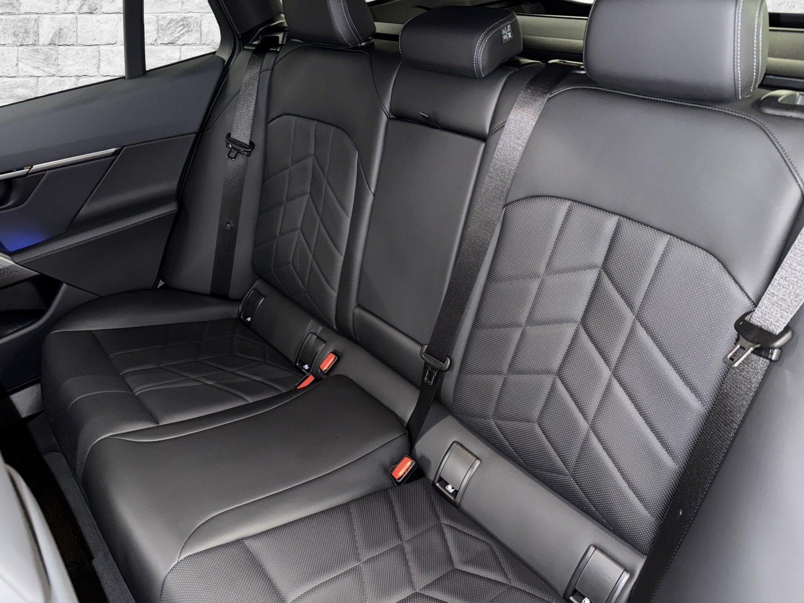 BMW 520d xDrive Touring M Sport-image-15