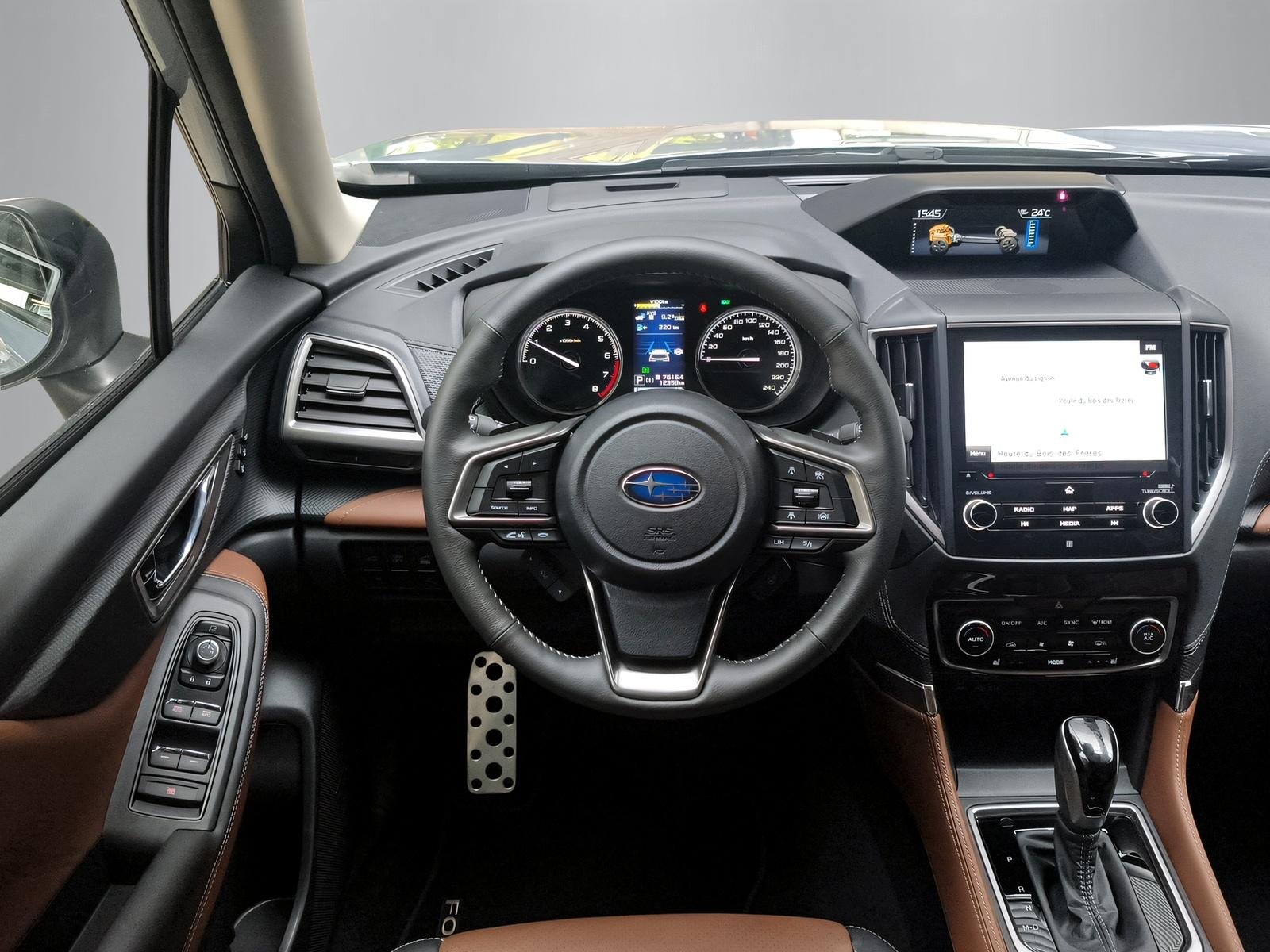 SUBARU Forester Station 2.0i e-Boxer Luxury-image-4