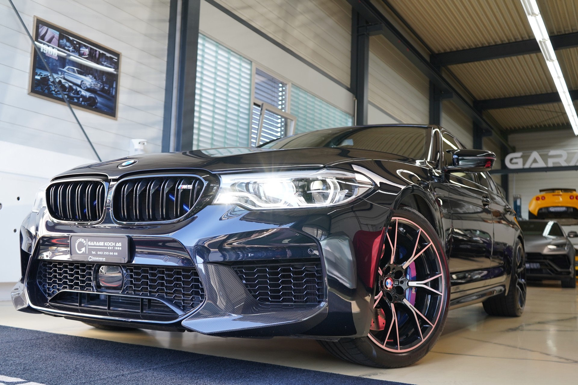 BMW M5 xDrive Competition Drivelogic-showroom-element-1