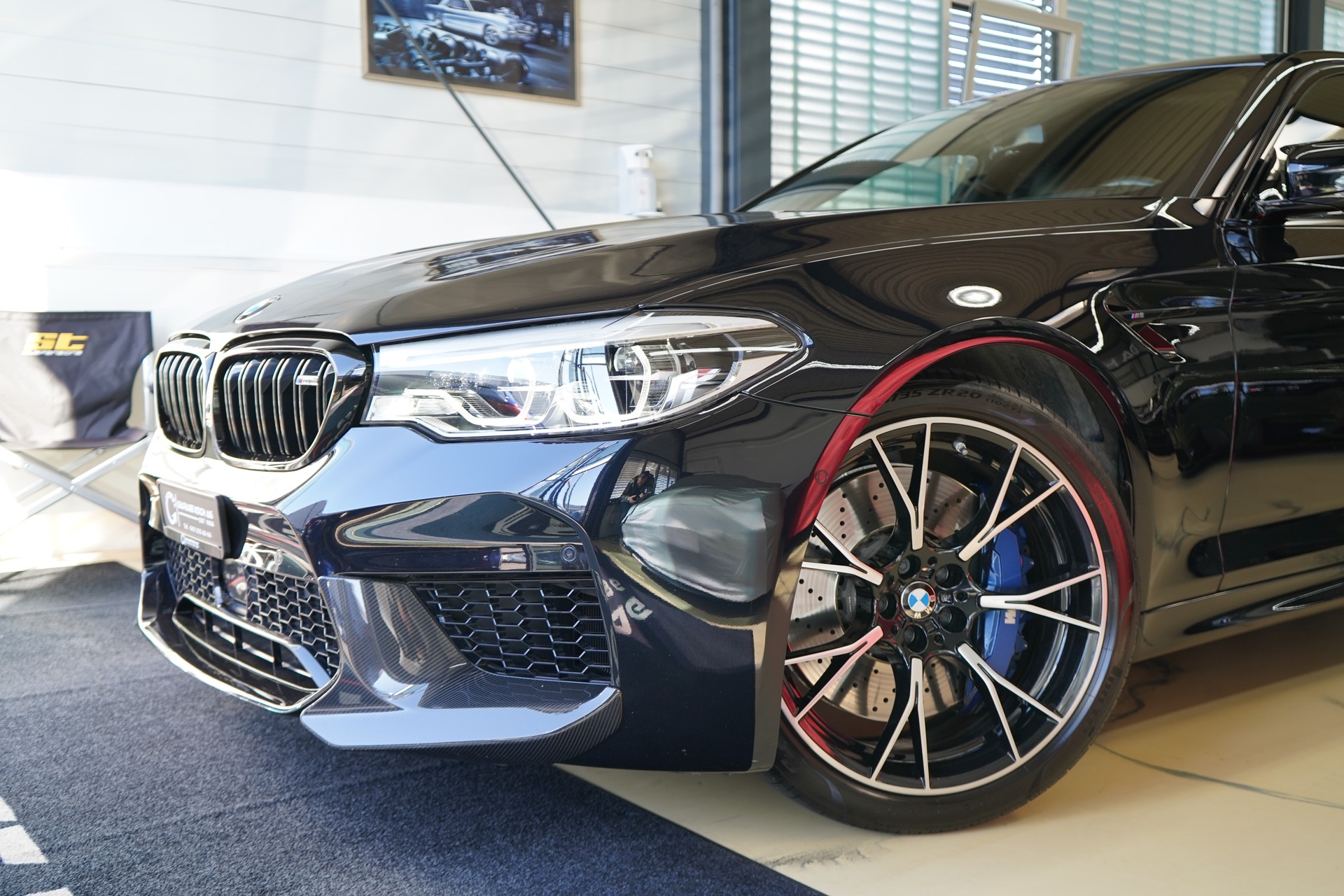 BMW M5 xDrive Competition Drivelogic-showroom-element-3