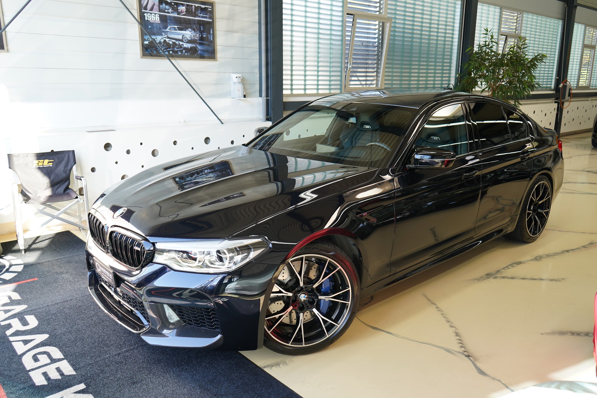 BMW M5 xDrive Competition Drivelogic-showroom-element-2