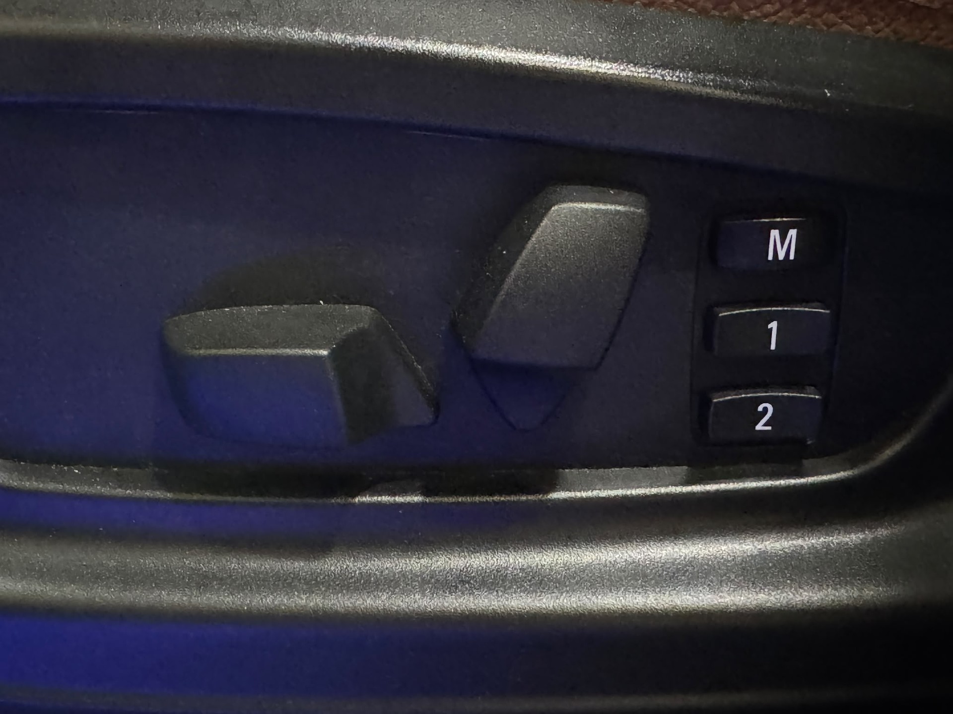 BMW X6 xDrive 30d Steptronic-image-19