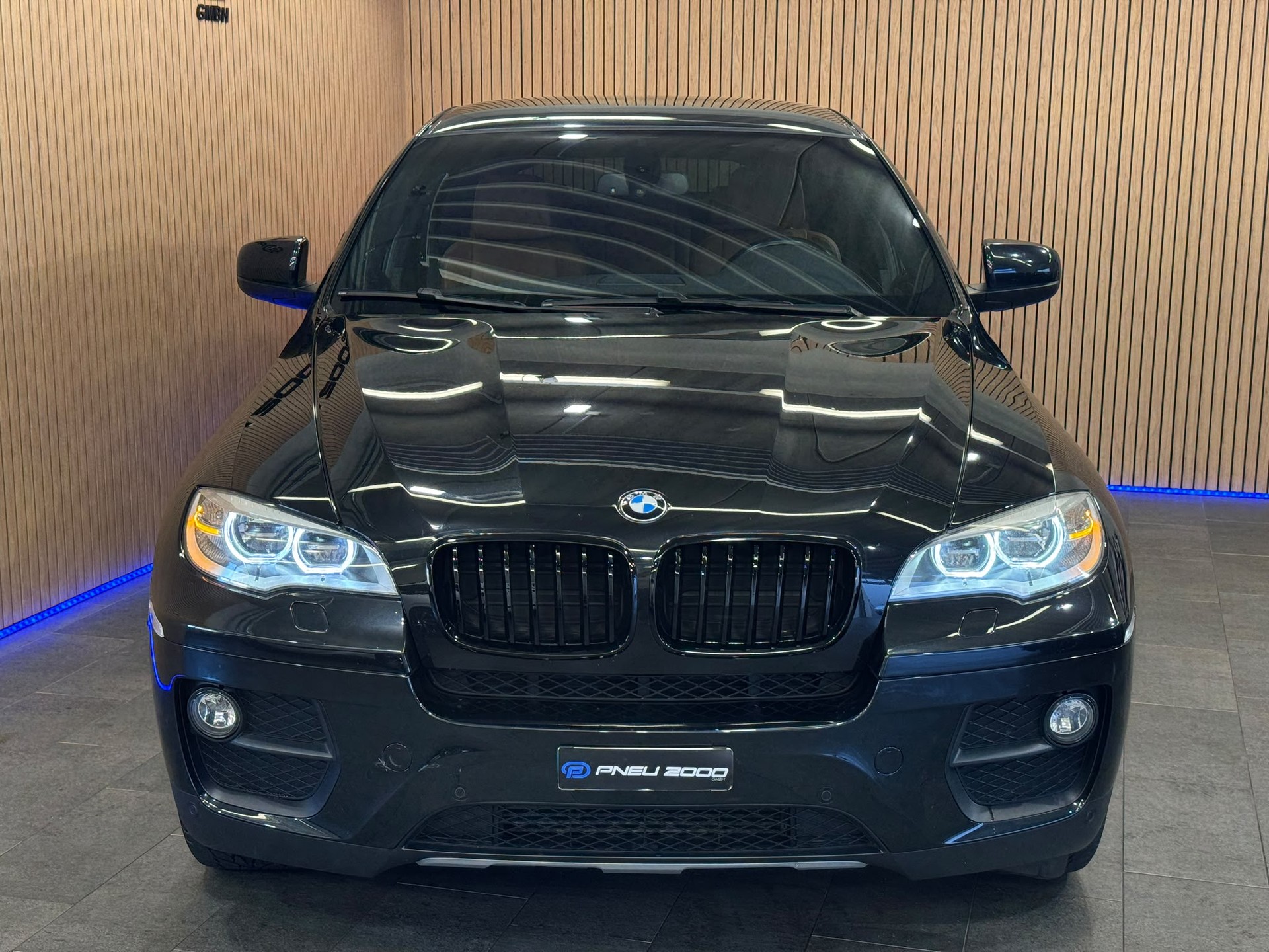 BMW X6 xDrive 30d Steptronic-showroom-element-1