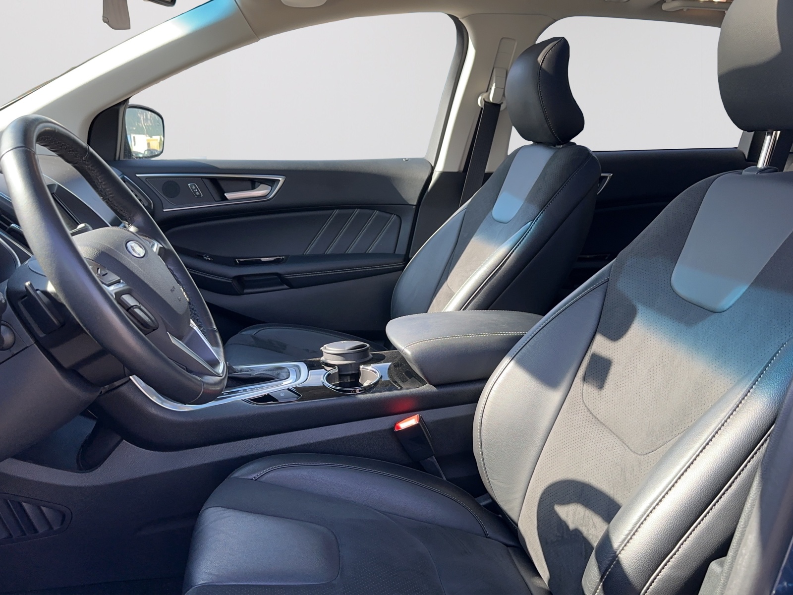 FORD Edge 2.0 TDCi ST-Line 4WD PowerShift-image-10