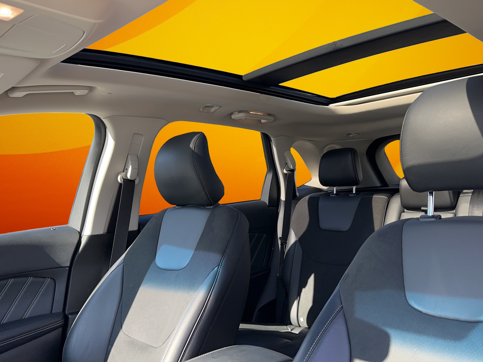 FORD Edge 2.0 TDCi ST-Line 4WD PowerShift-image-13