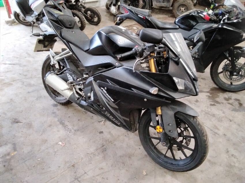 YAMAHA YZF-R 125 ABS-image-3