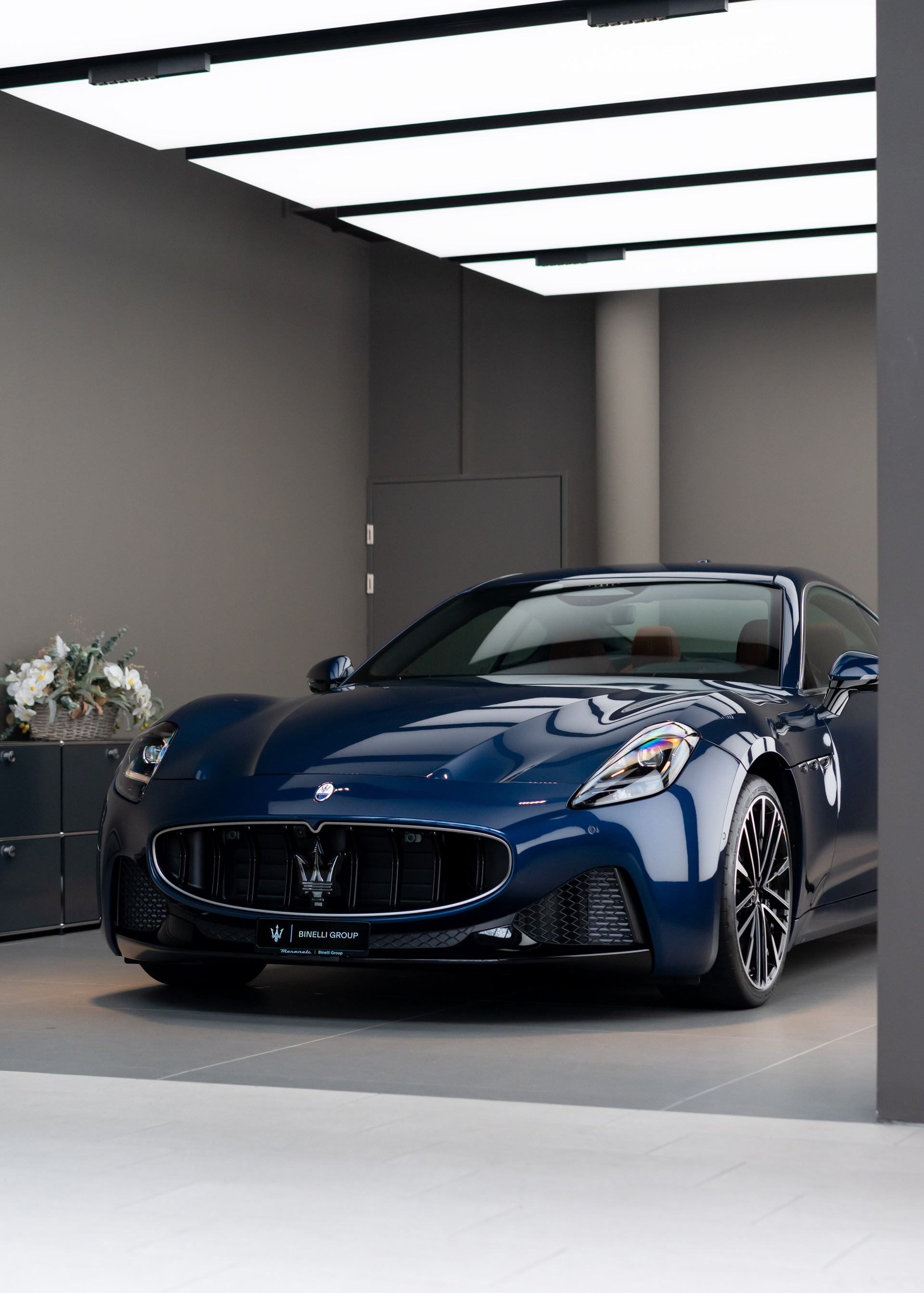 MASERATI GranTurismo Modena Automatica - Blu Modena - 2.99% Leasing-showroom-element-3