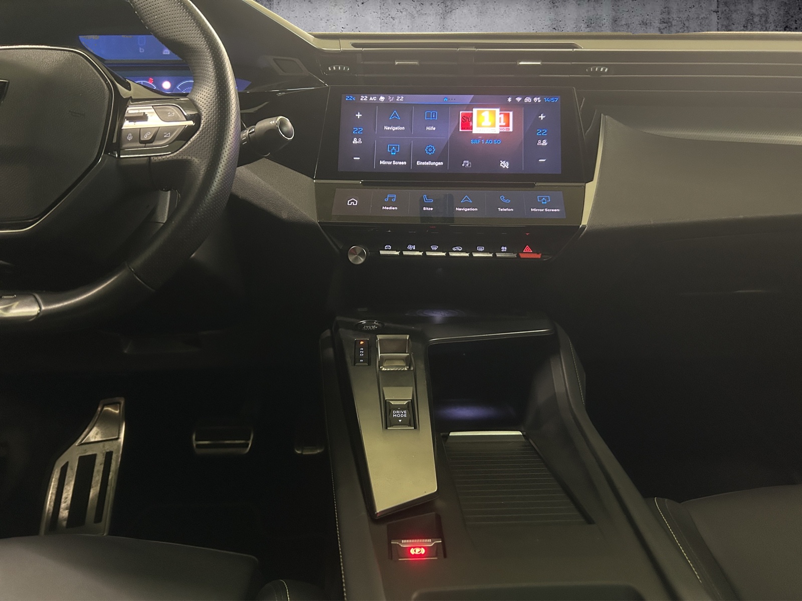 PEUGEOT 408 1.6 PHEV 225 GT-image-11