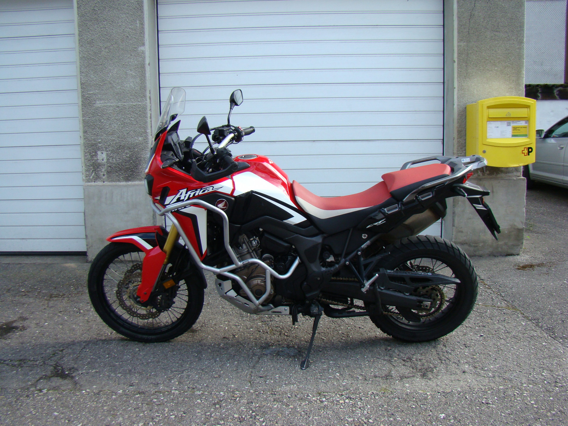 HONDA CRF 1000 L Africa Twin DCT HRC Dakar-image-2