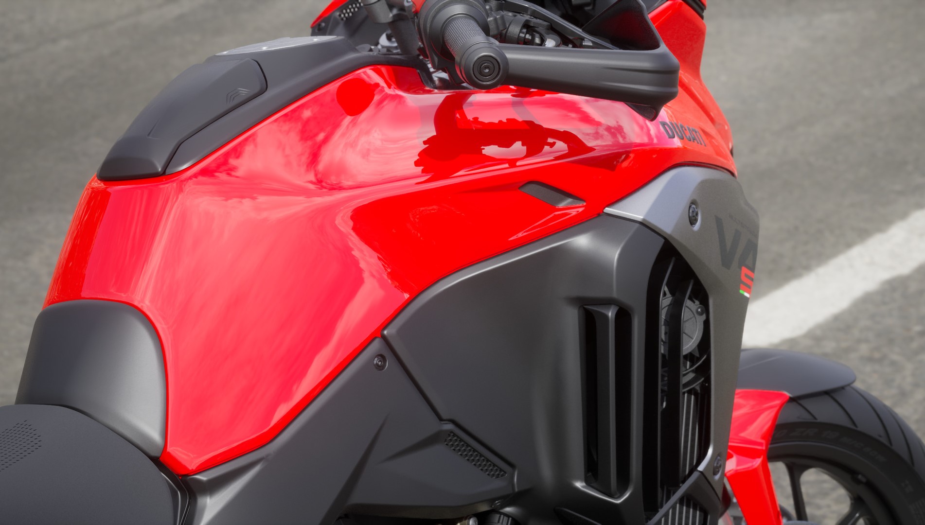 DUCATI Multistrada V4 S Travel & Radar-image-5